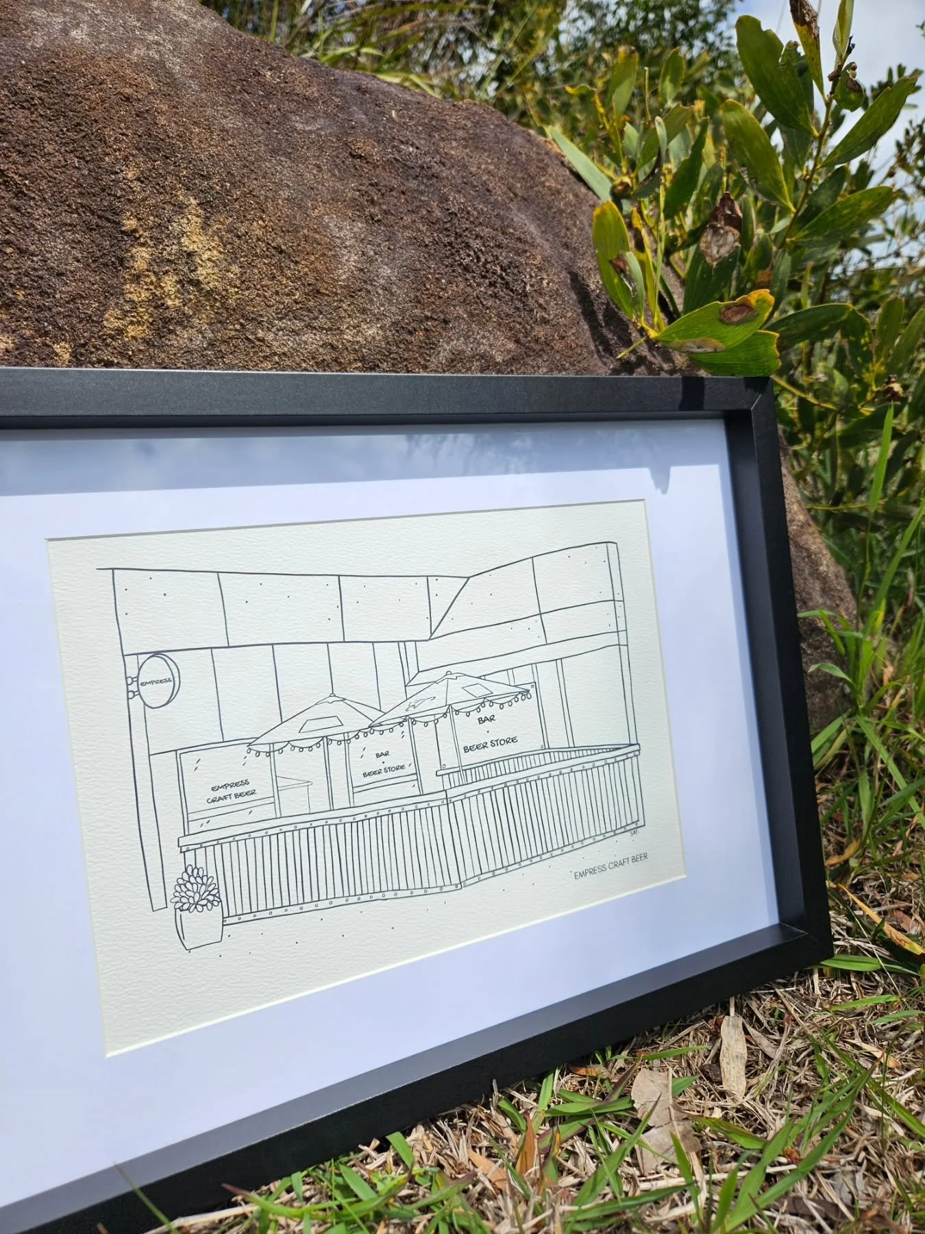 🍺✨️ Empress Craft Beer is ready for delivery! 

☀️ This A4 framed piece was such a blast to draw up. I absolutely love collaborating with local businesses and bringing their spaces to life through illustration.

✉️ Got a shopfront or home you&rsquo;