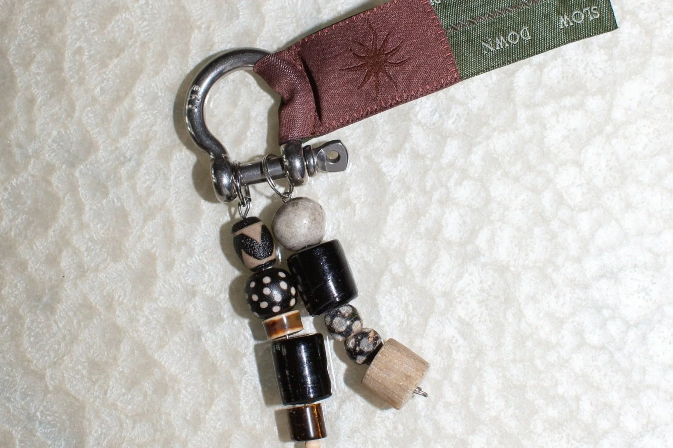 2024_BEADED CHARM_1.jpg