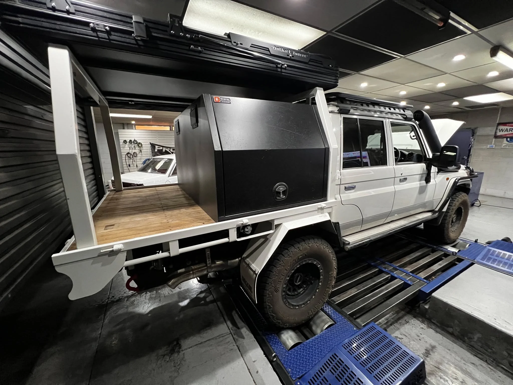 We can tell its Christmas, the rush of Toyotas rolling into the workshop and dyno room getting ready for the holiday season. We got to work transforming the power delivery of this 79 with a Powerdrive XX2 clutch, Just Autos air box and some more cust