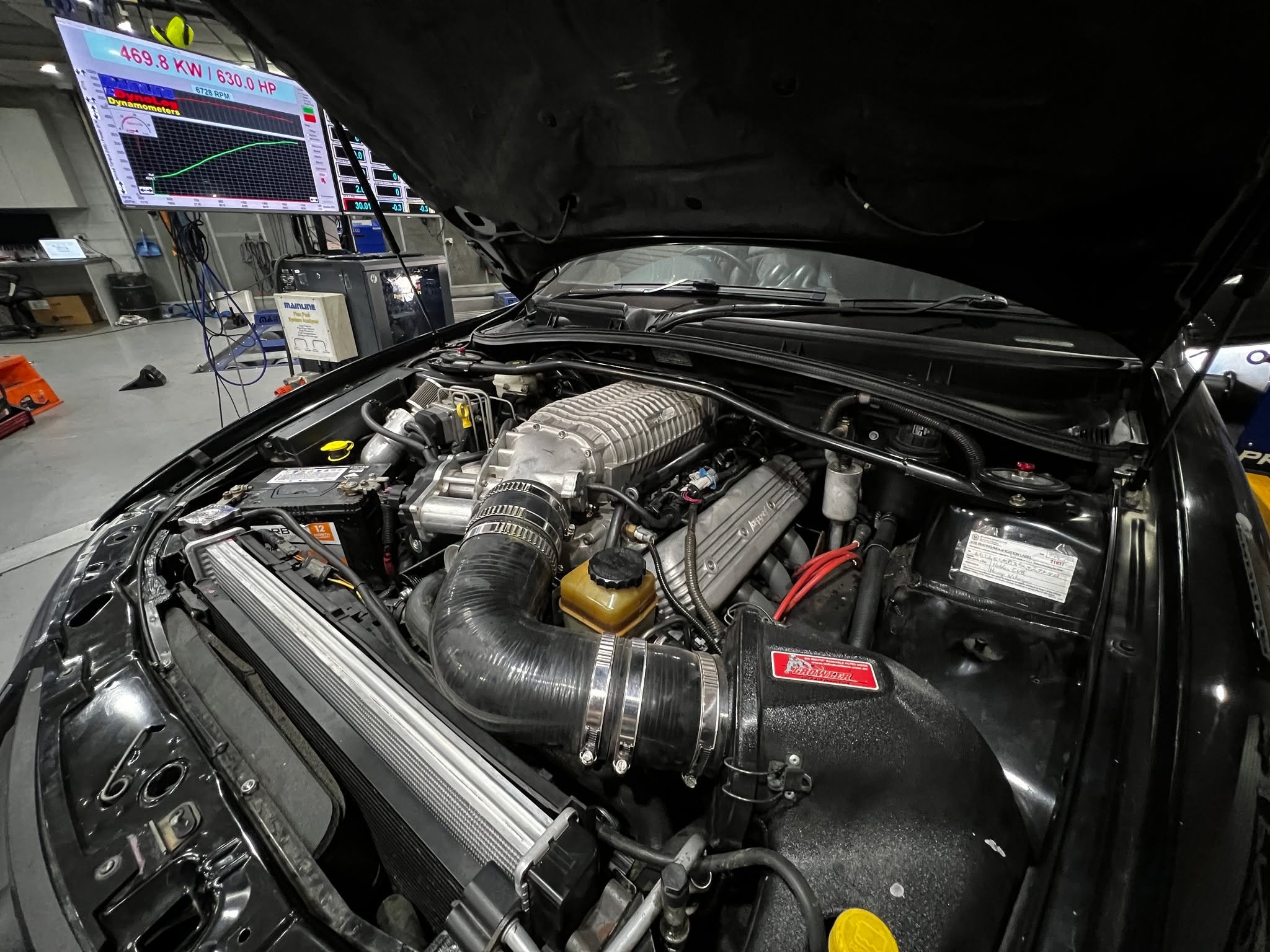 Super tidy Monaro hitting the Hub for a tune after having some more boost thrown at it with a 8PK drive from Harrop Engineering . Great performance from this combo with torque and power for days.
 #morpowasa #gettingitdone #mptuned #holden #morpowaso