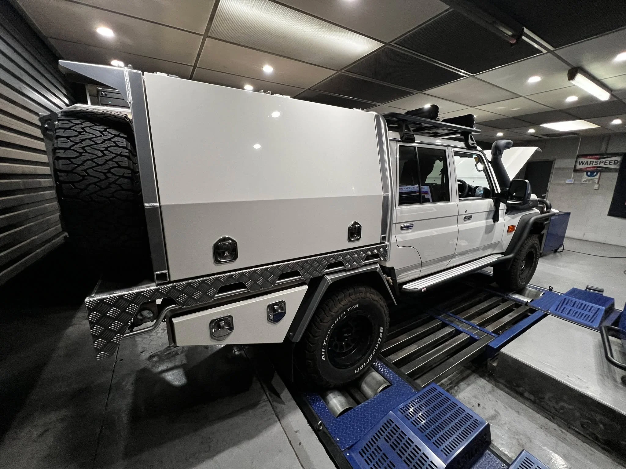 Heading off into the Easter break with this stunner white facelift 79 series. Fitted out with our Powertorque XX2 clutch upgrade and full custom dyno tune. Easter holidays never looked this good with all that additional Power and Torque👊
Happy Easte