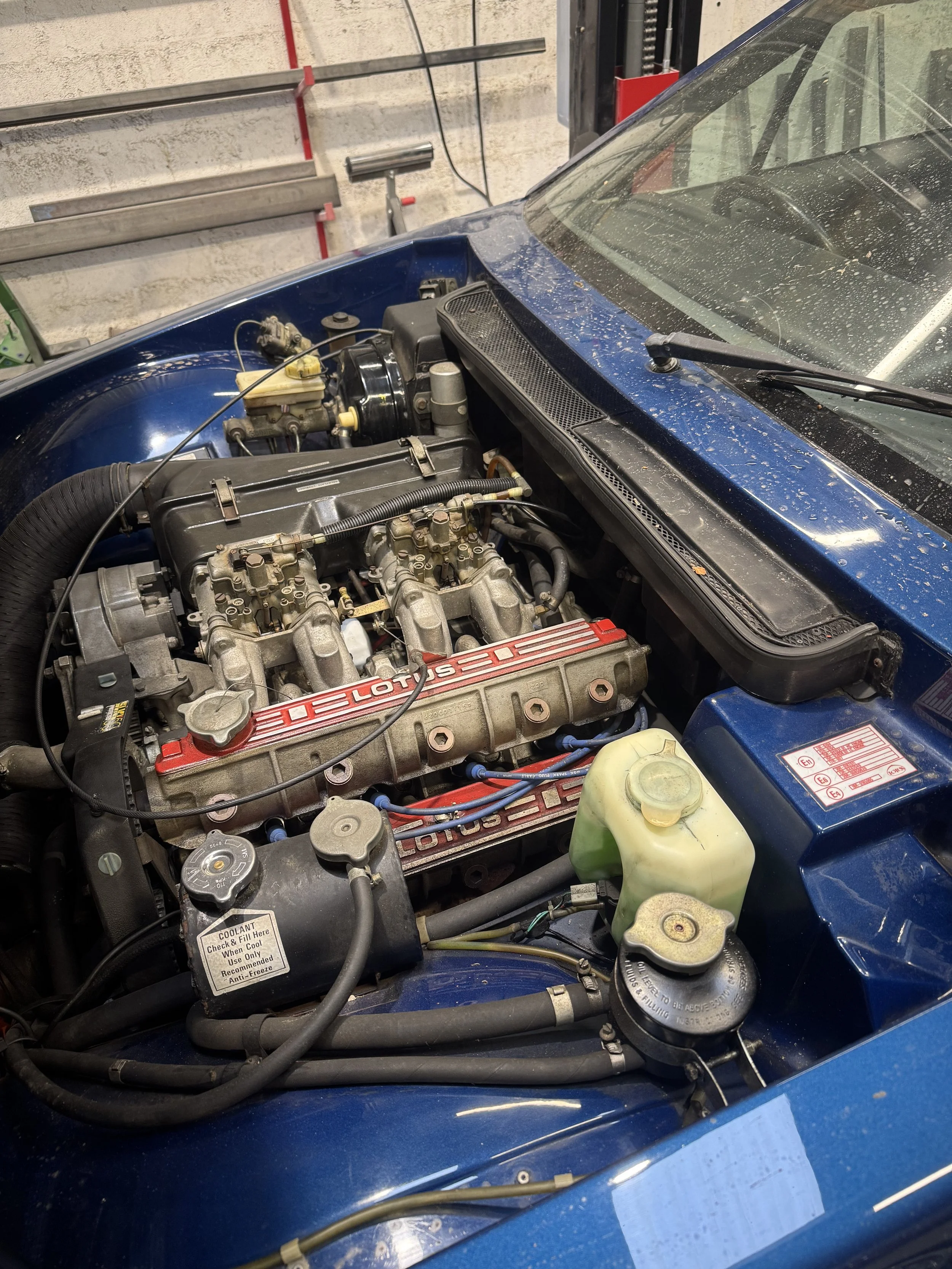 lotus esprit racing engine by holbay engines