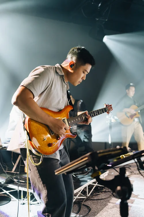 Awaken Generation electric guitar course