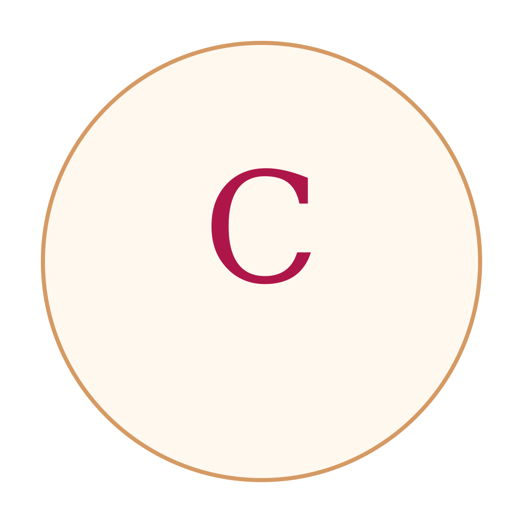 Cercle beige avec une bordure fine, lettre majuscule C en rouge foncé au centre.