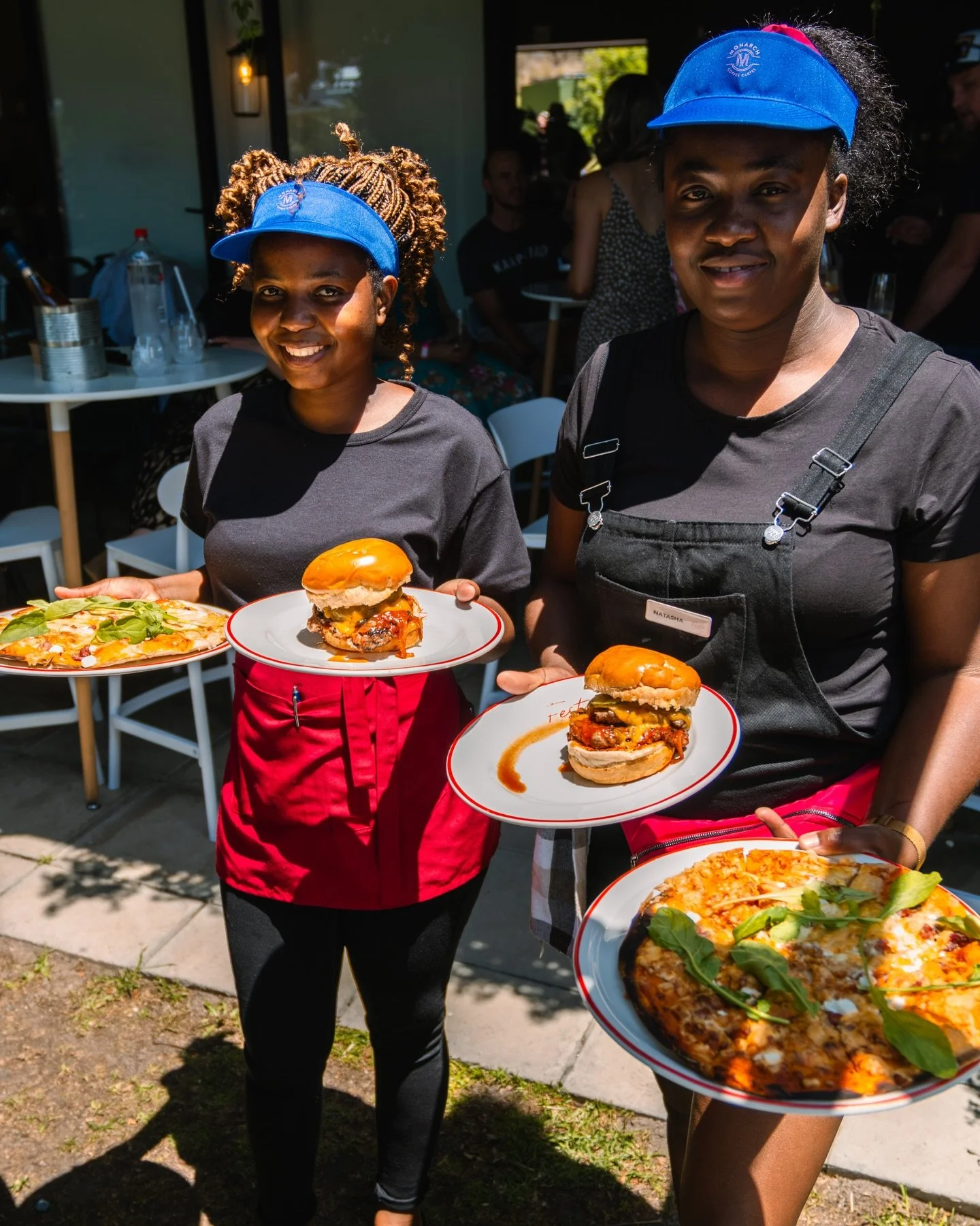 The real upside-down? 
People who don&rsquo;t grab a Festa pizza or burger on a Friday👀🍔

It&rsquo;s Black Friday, you&rsquo;ve earned a treat - whether you were the one spending or the one surviving the shoppers.

Swing by for after-work drinks, a