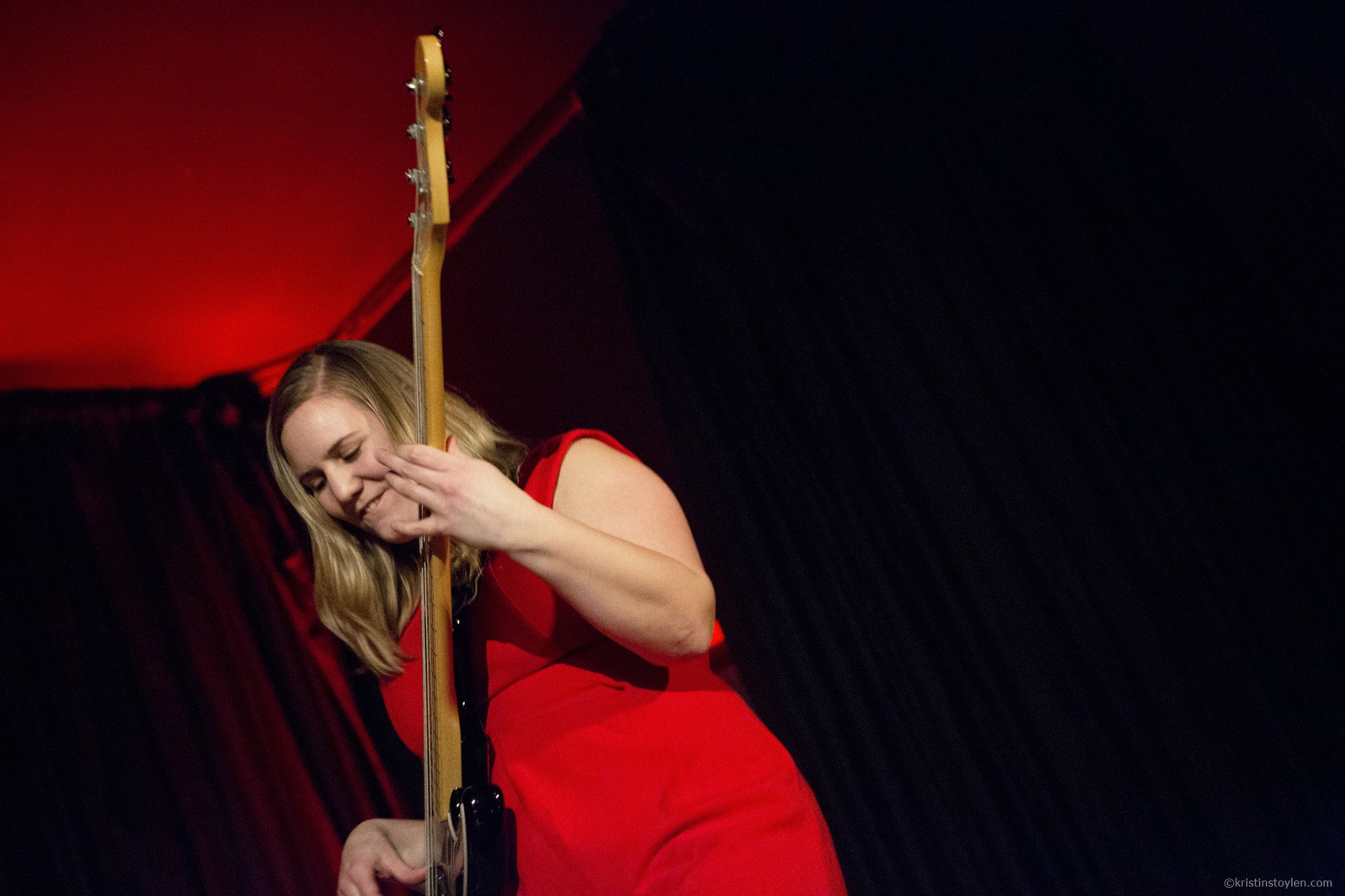 HedvigMollestadTrio_Spellemanndagene_Spor5_28_FotoKristinStøylen.jpg