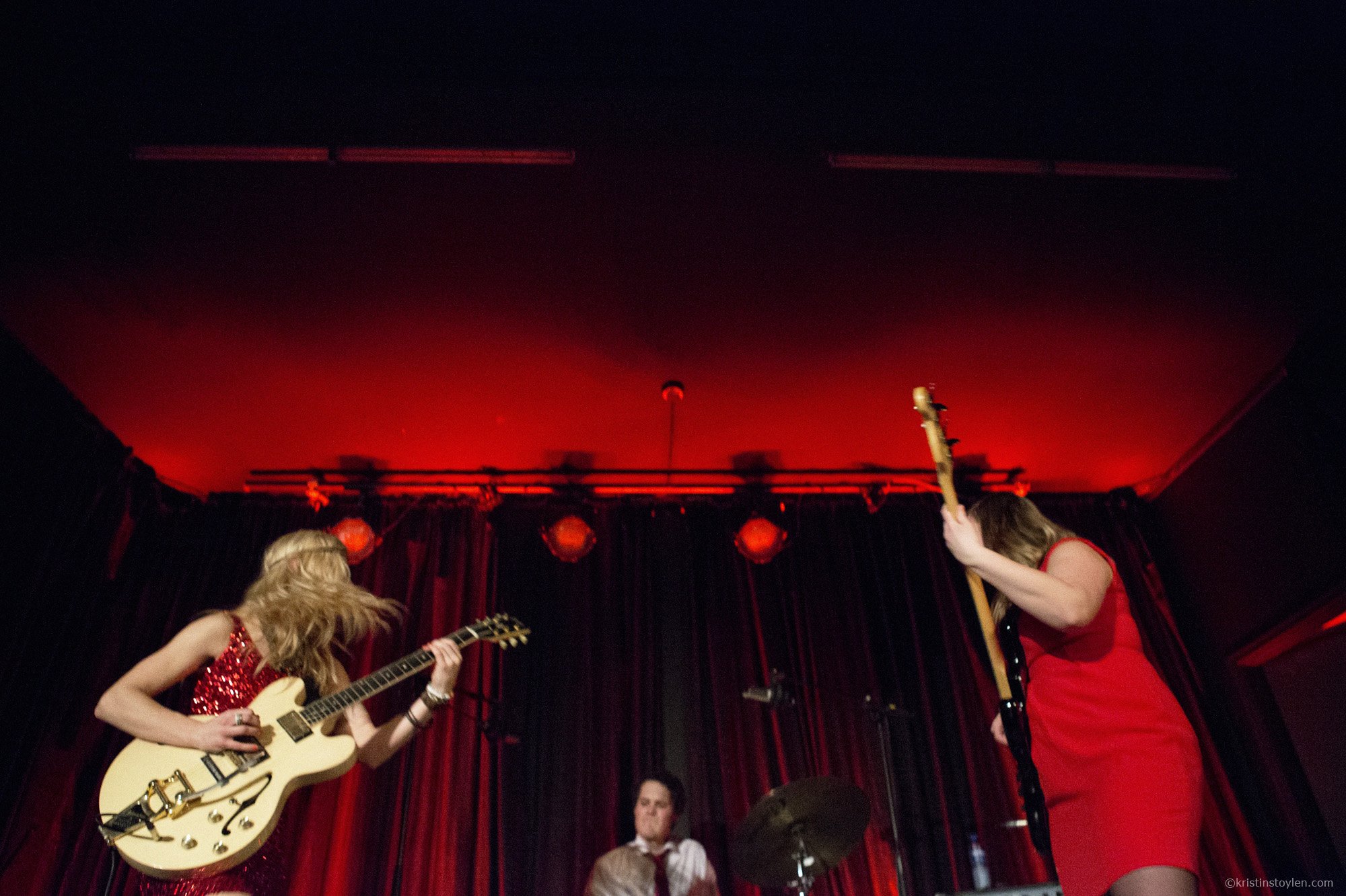 HedvigMollestadTrio_Spellemanndagene_Spor5_18_FotoKristinStøylen.jpg