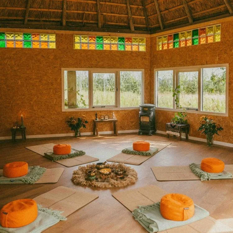 The Makers Barn - Yoga Ruimte.jpg
