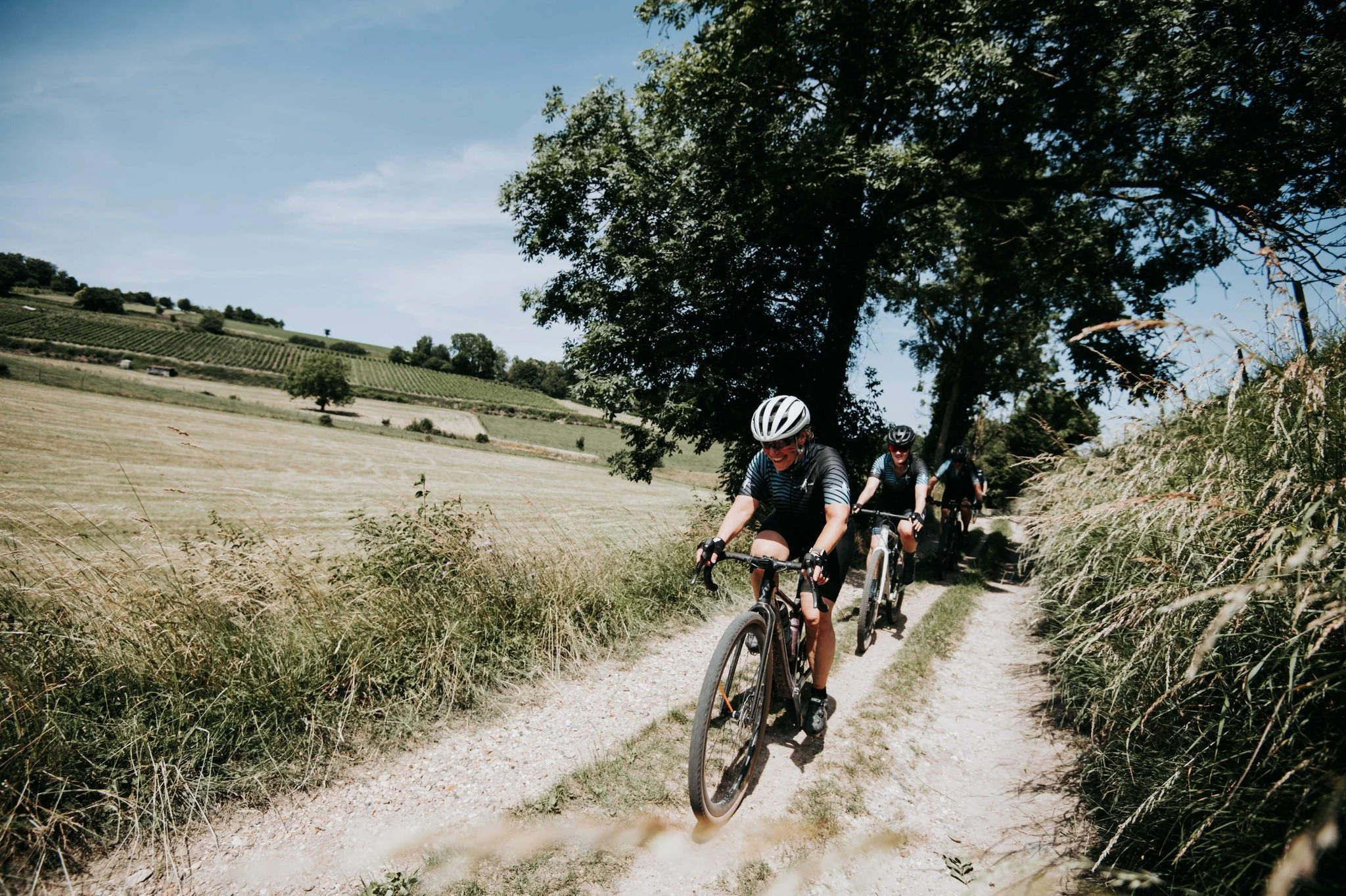 Wil jij ook genieten van de mooiste (gravel)paden, routes en uitzichten? Fiets mee op vrijdag 19 juni, zaterdag 20 juni en/of zondag 21 juni. En beleef een supergaaf avontuur samen met andere fietsliefhebbers voor een heel goed doel: onderzoek tegen 