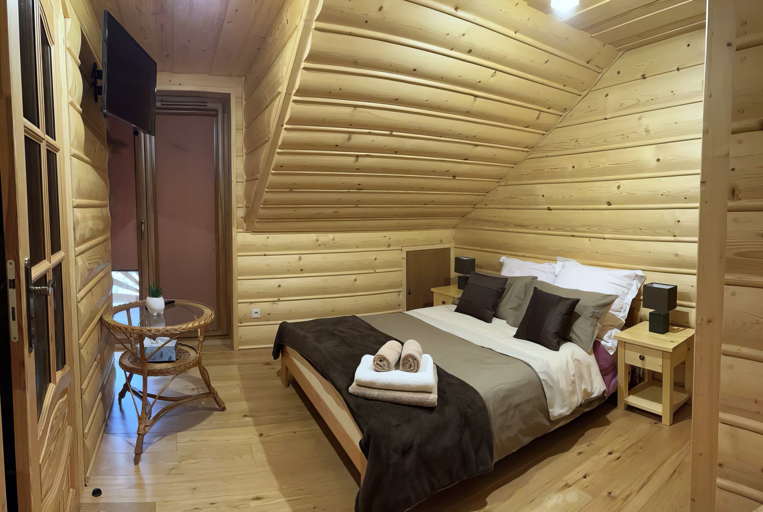 HD-WhatsApp Image 2023-11-27 at 09.45.29_11cf7592-AI.jpg