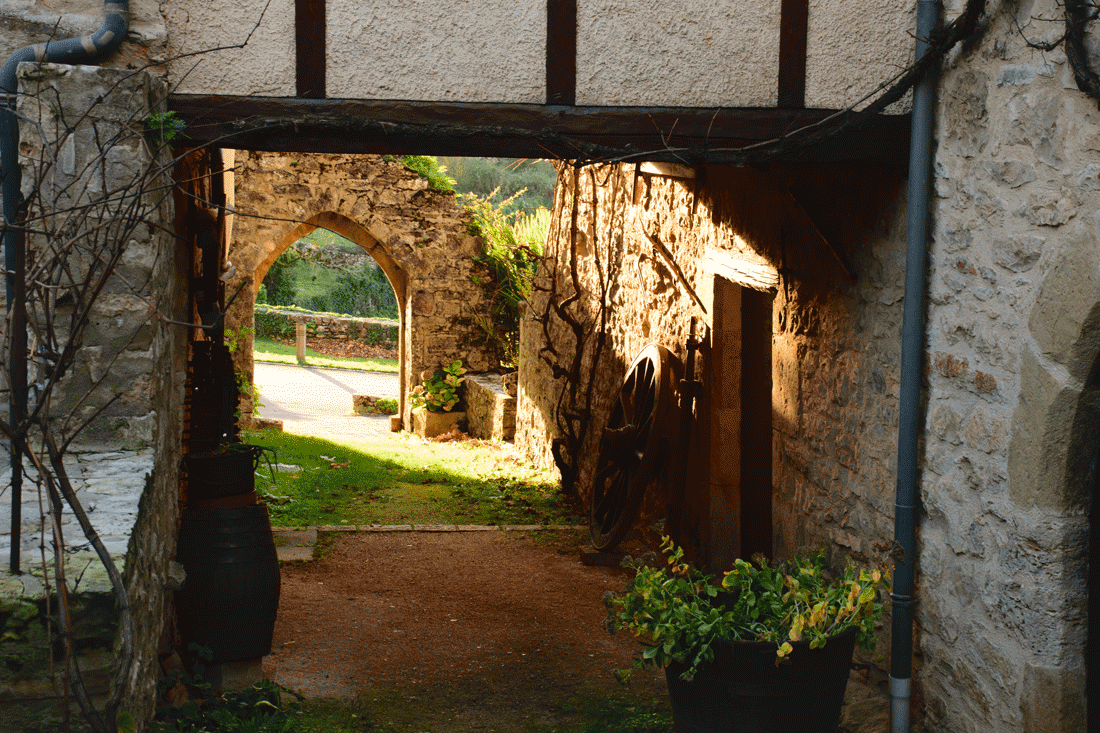 castle-tours-france-the-fire-within-yoga-retreats.gif