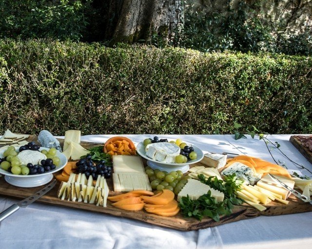 Delicous cheese boards on a grazing table make for great coctail hour nibbles just after the ceremony.
My huge ancient oak handmade by me boards are a real conversation piece and really add to the French rustic vibe.
Image @corrinatoughphotography #w