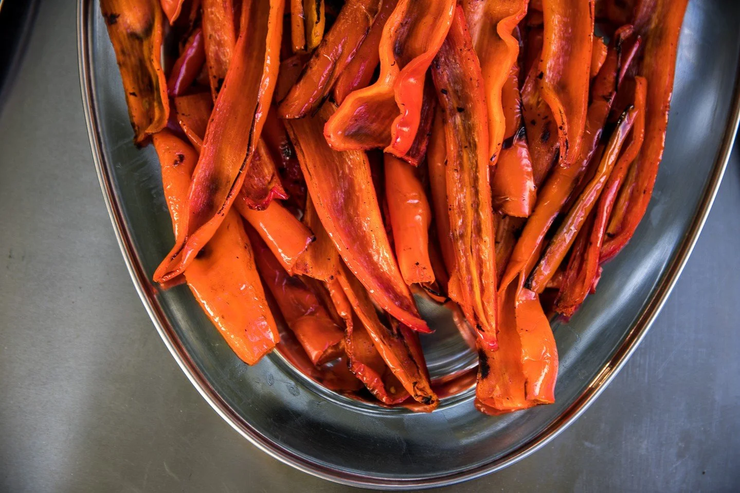 Chargrilled capsicum (sweet bell peppers)  colorful, tasty, slightly sweet and a fantastic acompaniement to meat dishes but also a firm favorite for part of our vegetarian/vegan options.
Taking bookings 2026/27
Image @corrinatoughphotography #wedding