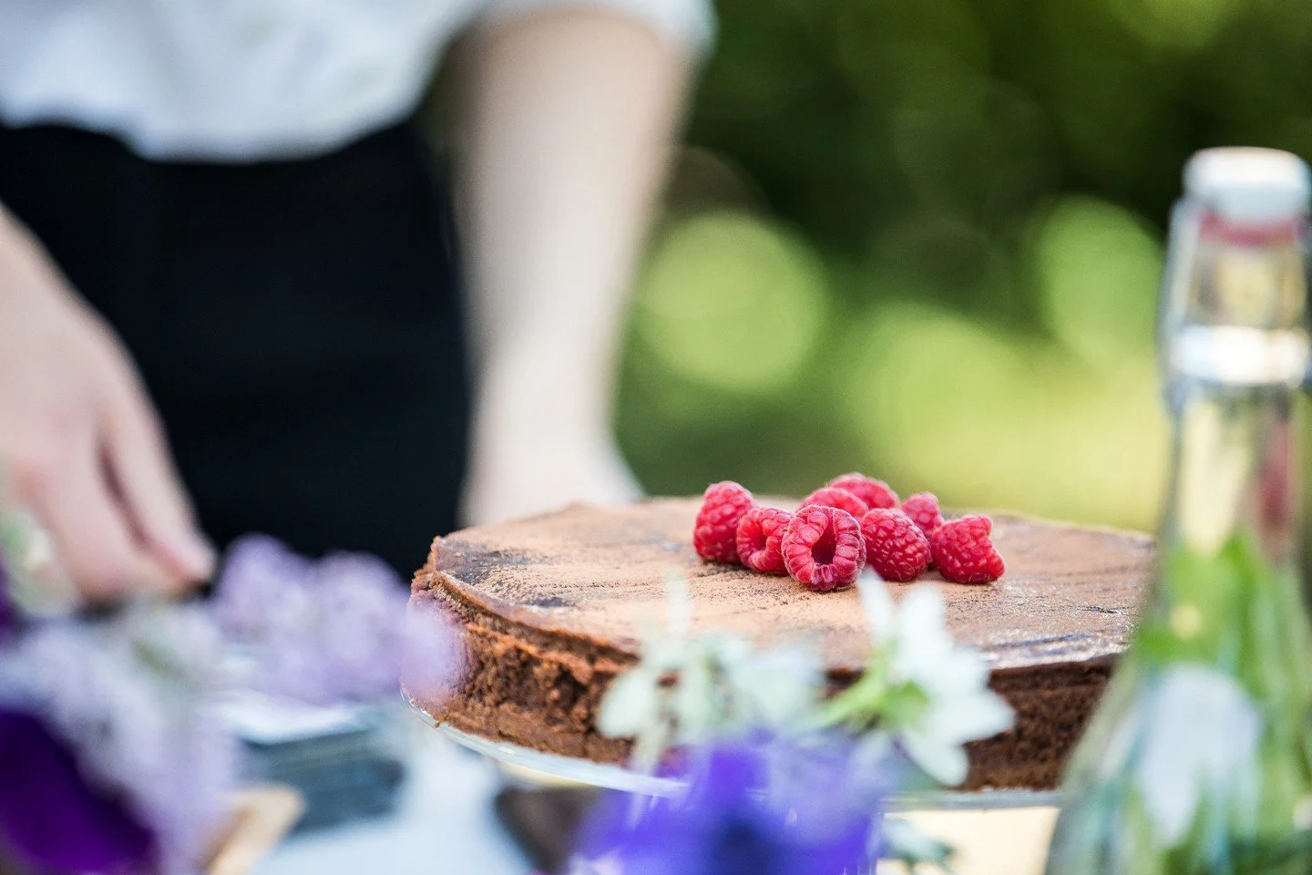 My unctuous chocolat torte caprese divine in every way and bonus its gluten free we serve it with fresh berries and creme fraiche or greek yoghurt- definitely an unforgettable end to your wedding meal .
Image @corrinatoughphotography #foodismemories#