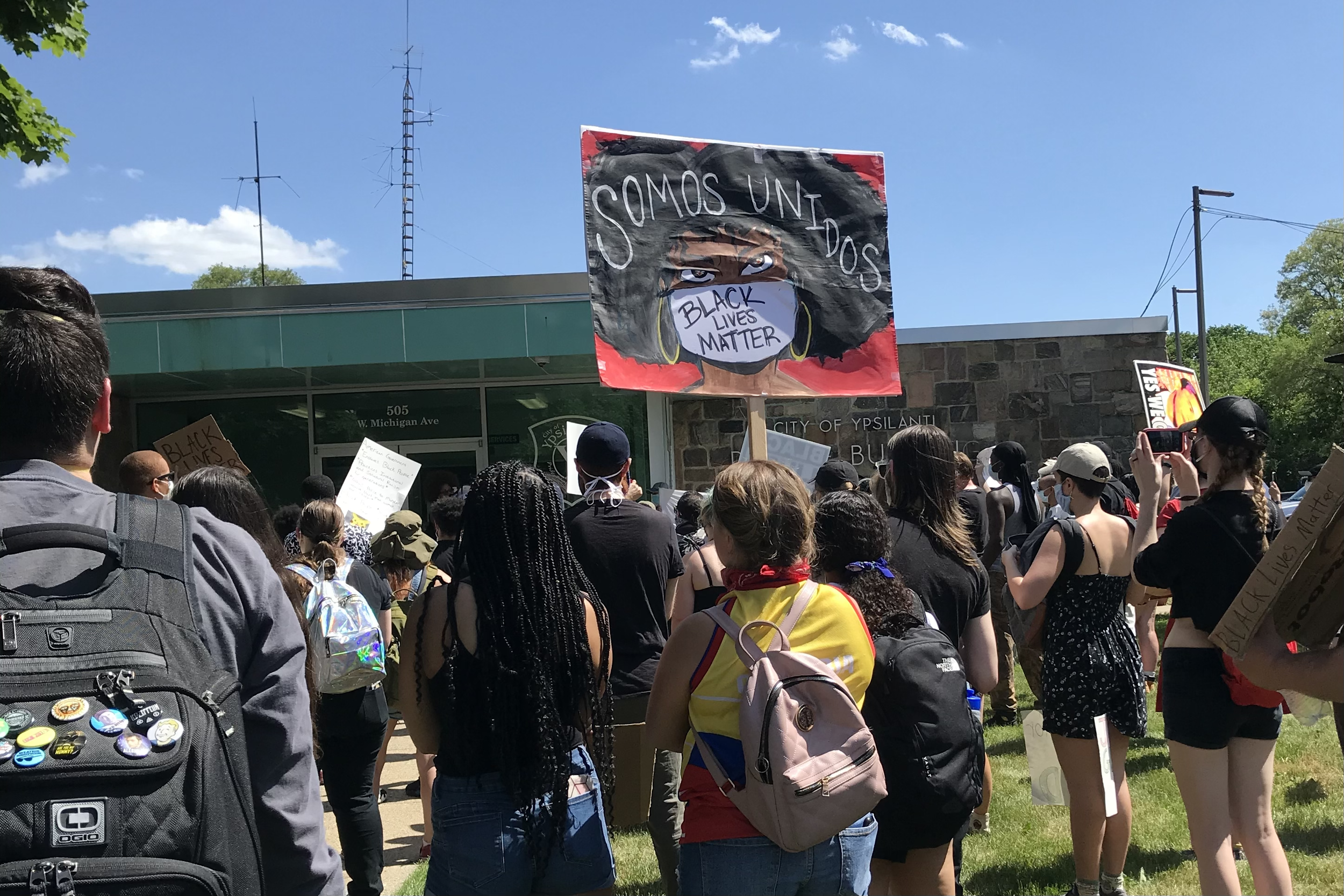 Amanda May Moore (@amandamaymoore), “Somos Unidos,” Ypsilanti Police Station, Digital, iPhone 7, 2020.