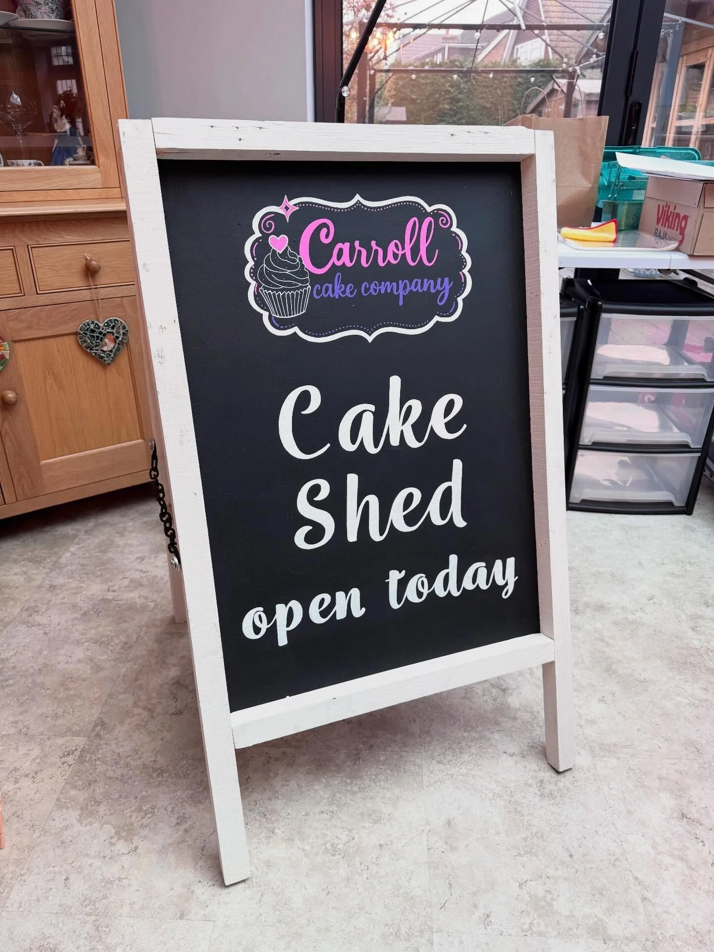 I was asked by the lovely @bonniescafehutton to create a blackboard for the Carroll Cake Company bake shed that opened on Friday🍰

Delicious bakes to takeaway every Friday &amp; Saturday from 9-5pm in Church Road, Ramsden. 

I love working with loca