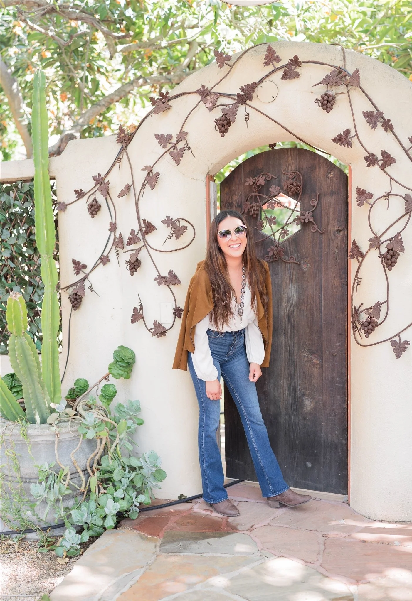 My first professional photo shoot ever and Jess was so kind to be the one behind the camera! 