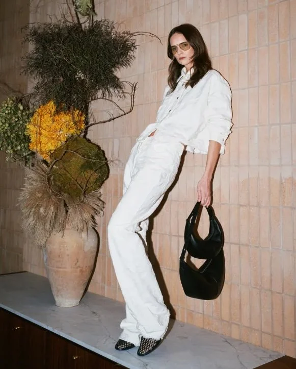 Kick_Pleat_-_2025-02-14T113011.350 (1) copy.1.jpg