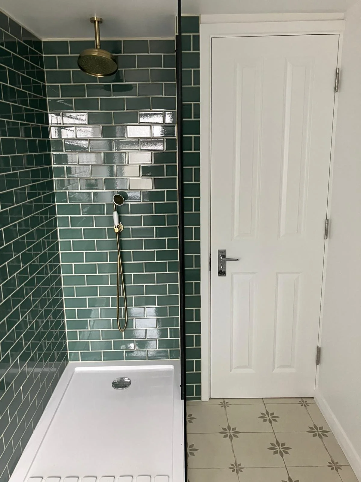 WhatsApp Image 2025-09-23 at 17.36.22 (1).jpeg