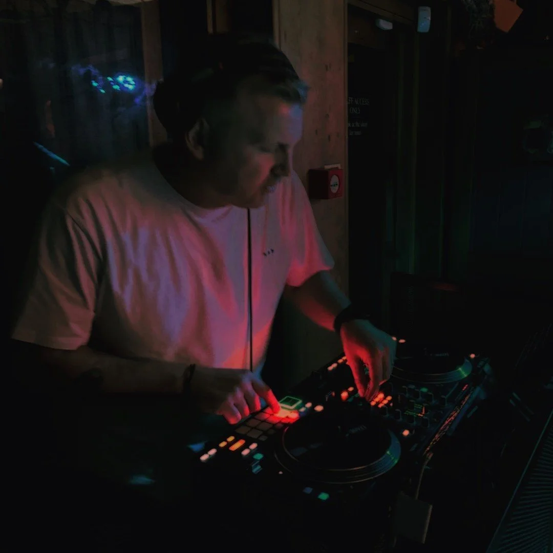 Recent gig at The Black Sheep Brewery in Masham, North yorkshire. Great night, great crowd, great beer!