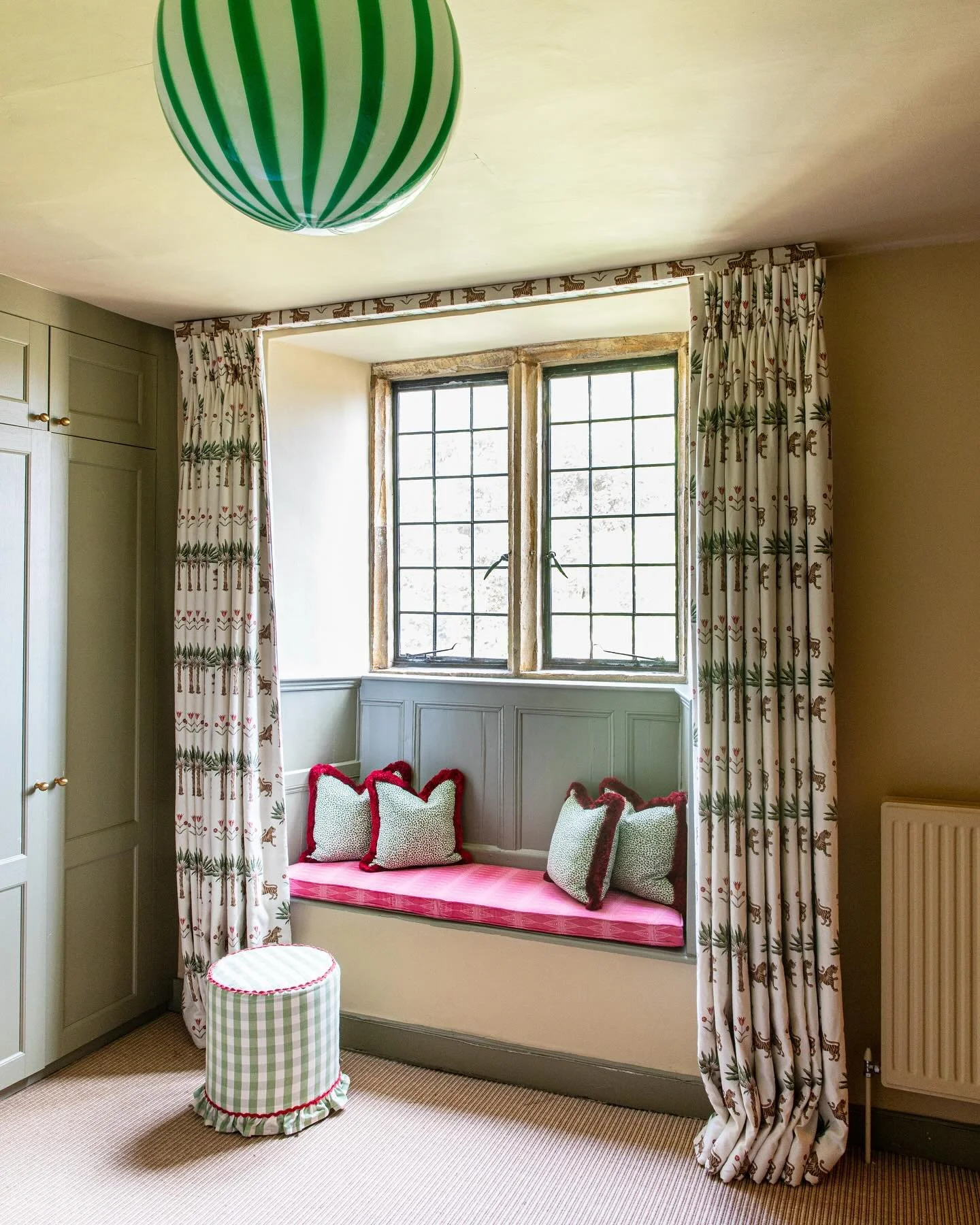 Wonderful window moments at our Somerton project 💖. Loved working closely with my client on this project 💖