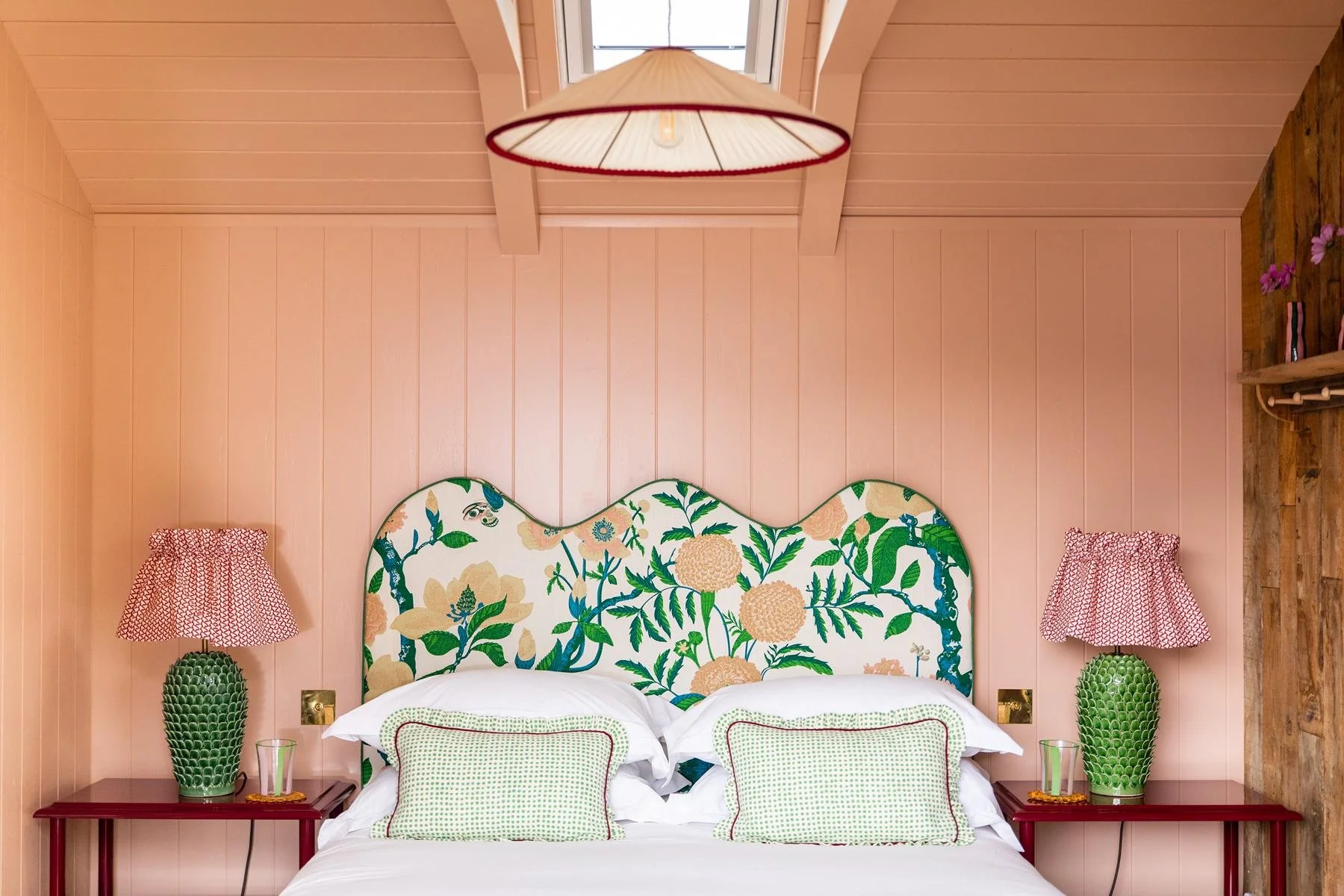 Kittlands front on bed .jpg