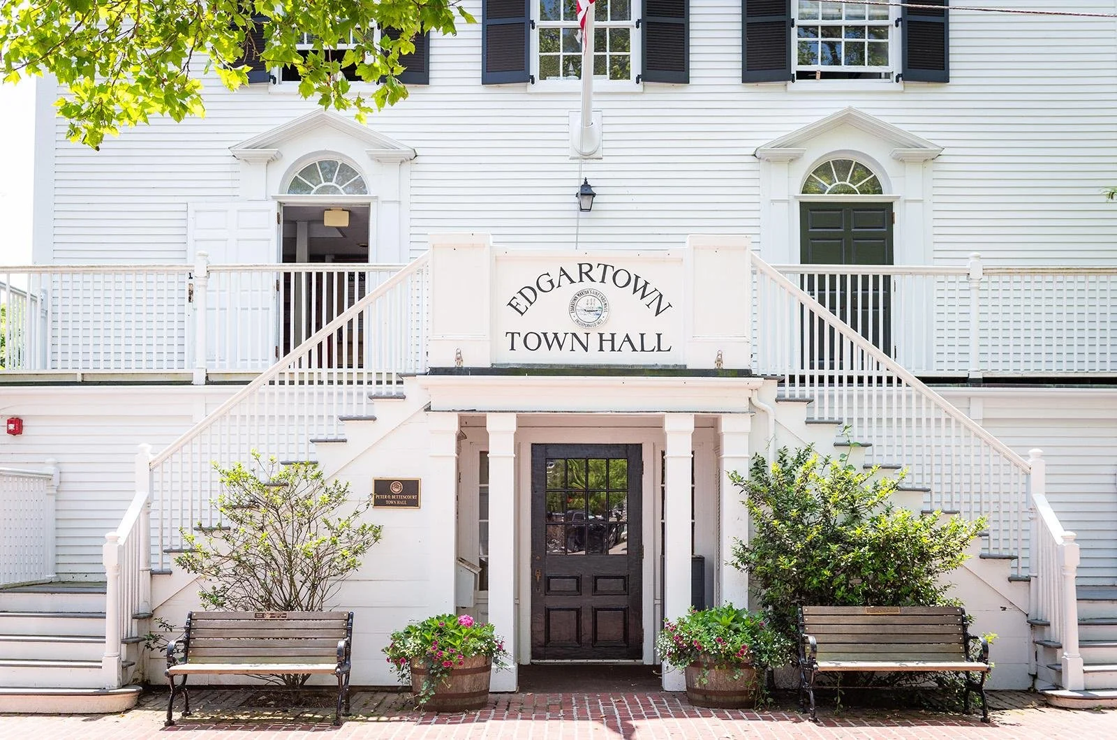 Amity Town Hall Visiting Hours