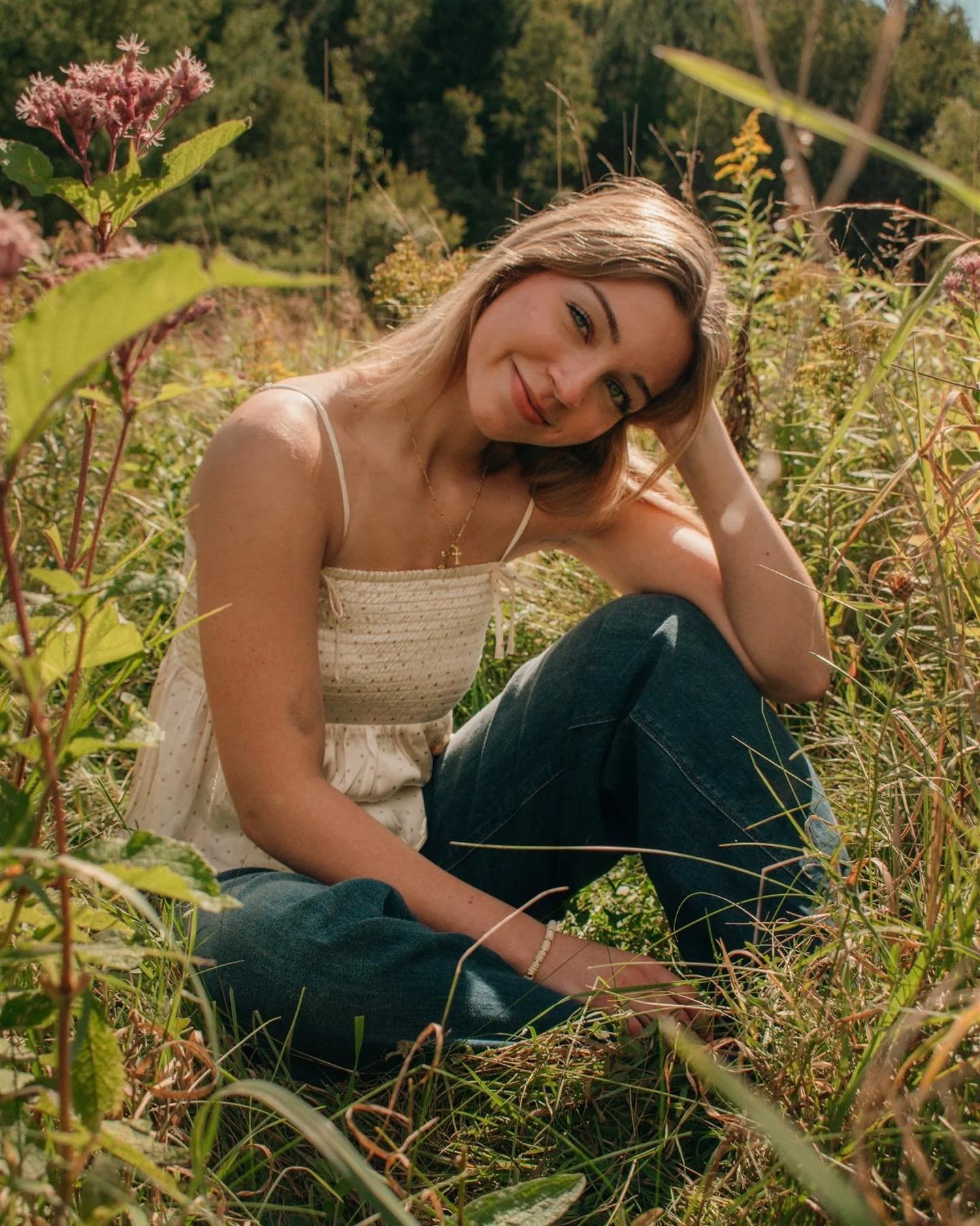 the dreamiest photoshoot with @anastasia.kholod_ ✨

.

.

.

#newyorkphotographer #photographer #portraits #documentaryphotographer #documentary #cinematicphotographer #storytelling #film #dreams