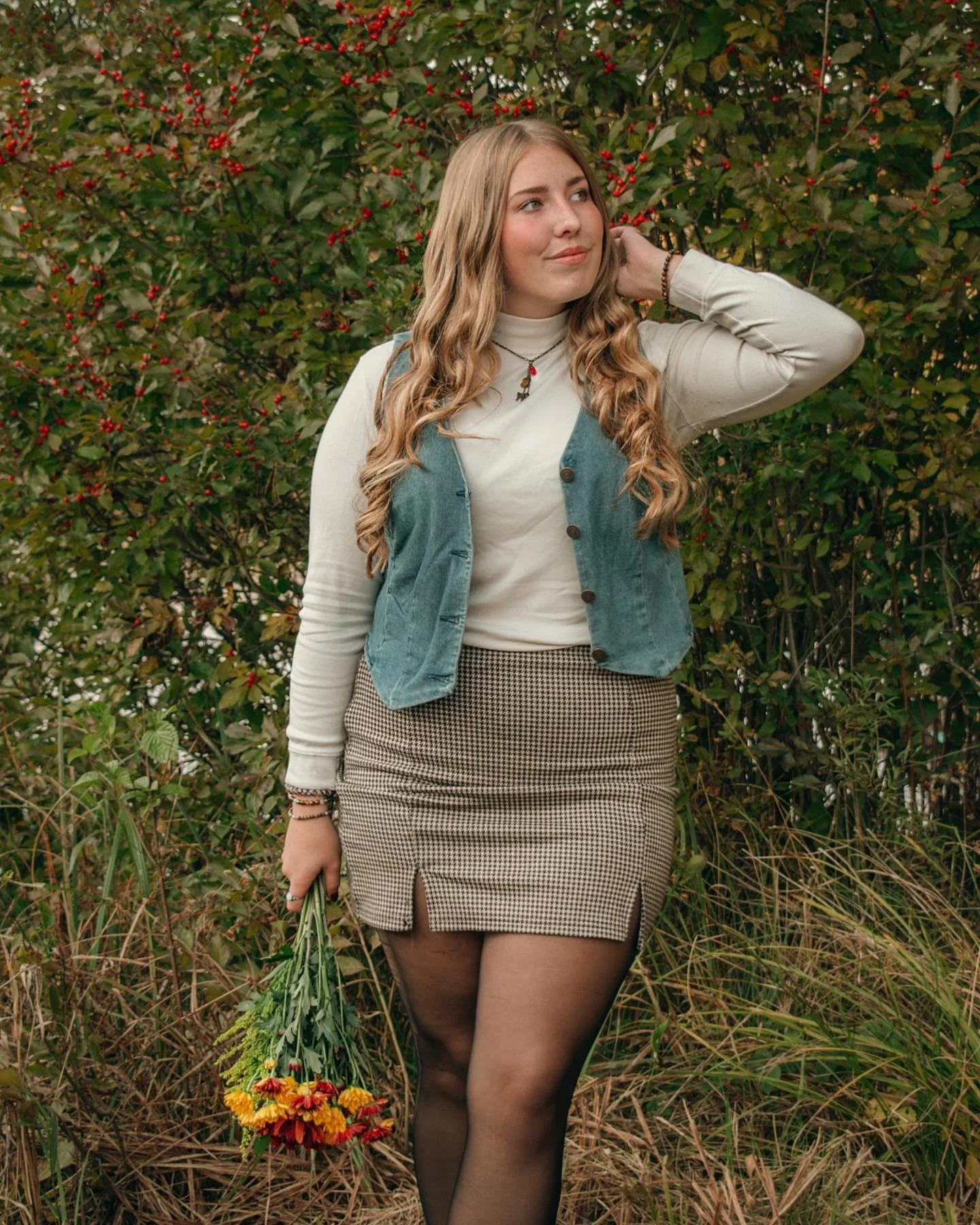 Evy ~ Class of 2025 🎓🤍

#seniorsunday #newyorkphotographer #seniorportraits #classof2025 #2025senior