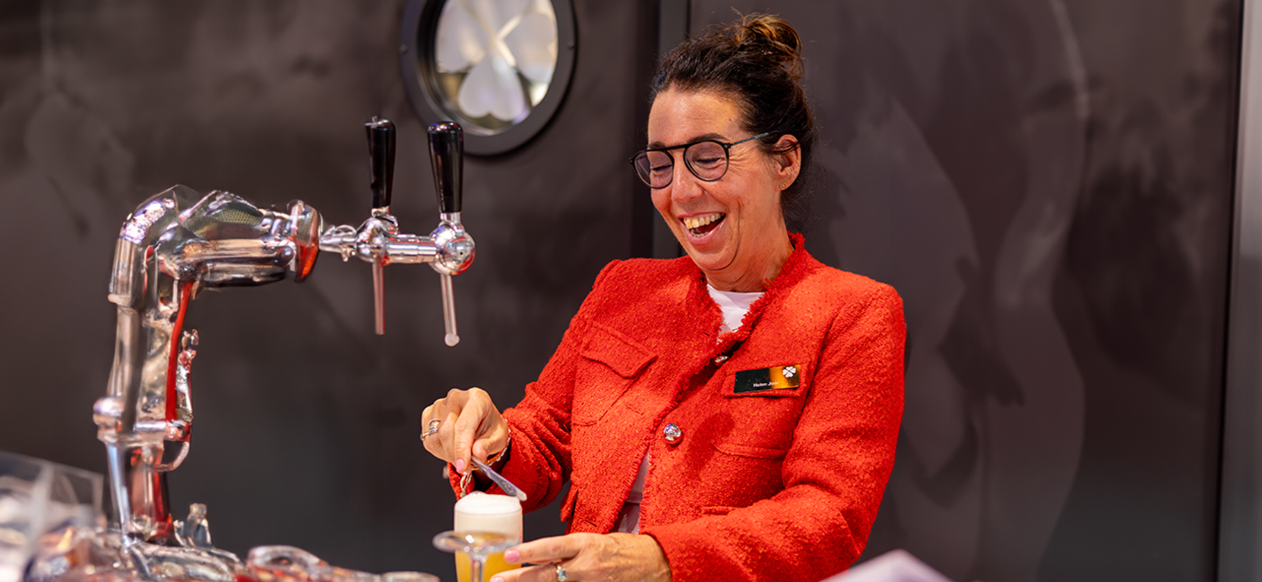 foto helen horizontaal_.png