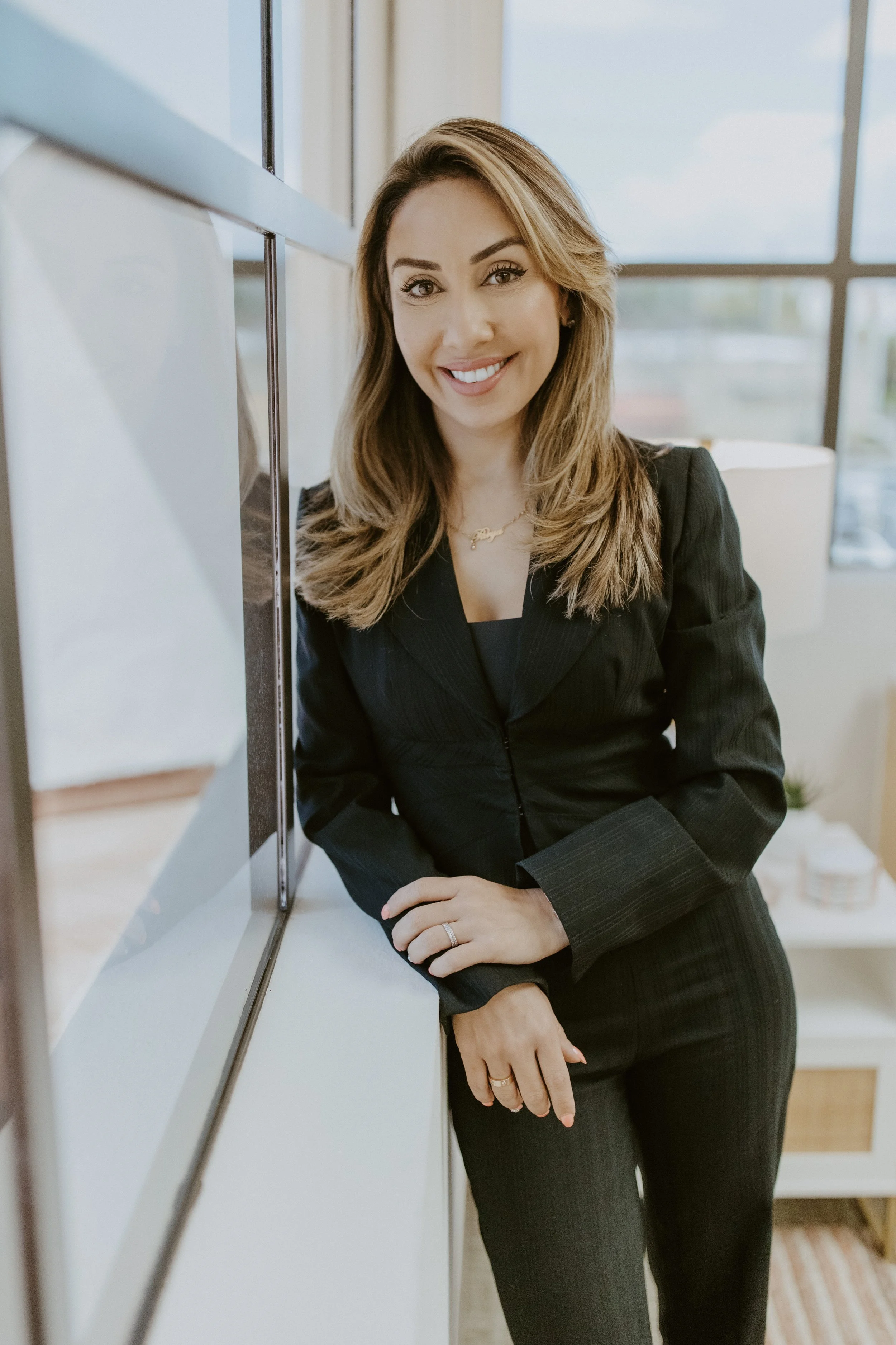 Asal Houshiarnejad, PsyD, Licensed Clinical Psychologist