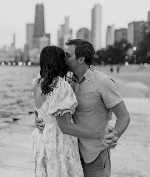 Emma-Knutson-Photography-Chicago-Wedding-A+T-Engagement--137.png