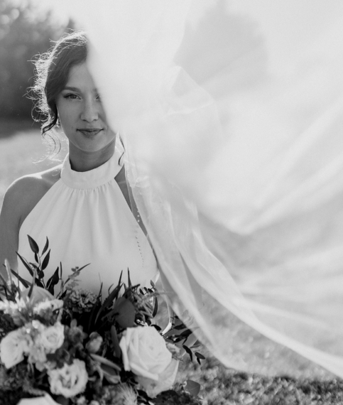 Emma-Knutson-Photography-Indianapolis-Wedding-Cristina+Sam-505.png