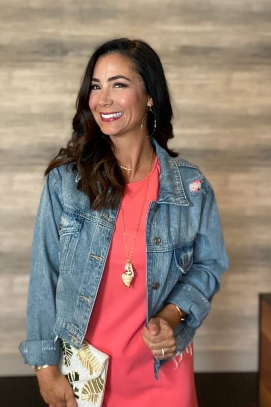 https://shopcuratedcloset.com/wp-content/uploads/2021/10/2-2.jpg