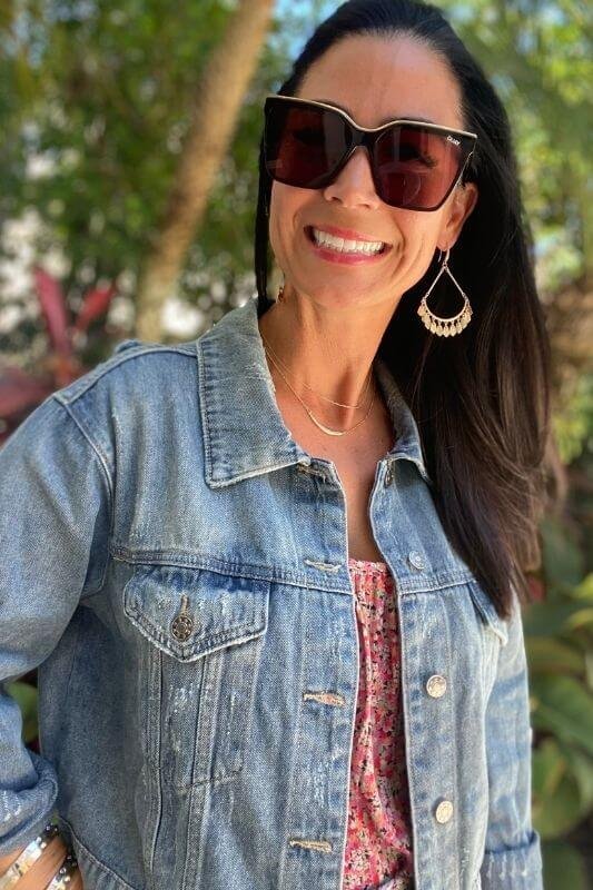 https://shopcuratedcloset.com/wp-content/uploads/2021/09/distressed-denim-2.jpg