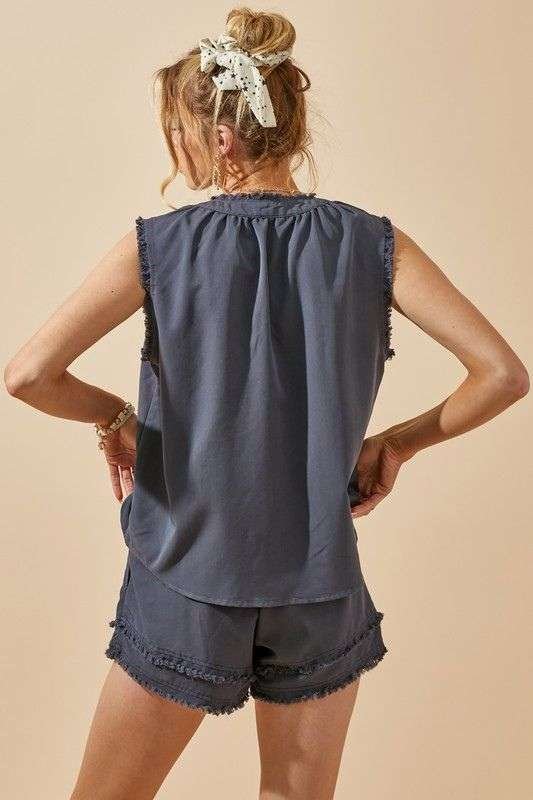 https://shopcuratedcloset.com/wp-content/uploads/2023/06/charcoal-top-2.jpg
