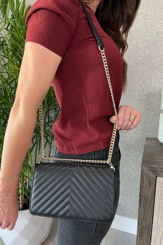 https://shopcuratedcloset.com/wp-content/uploads/2023/09/3-1.jpg