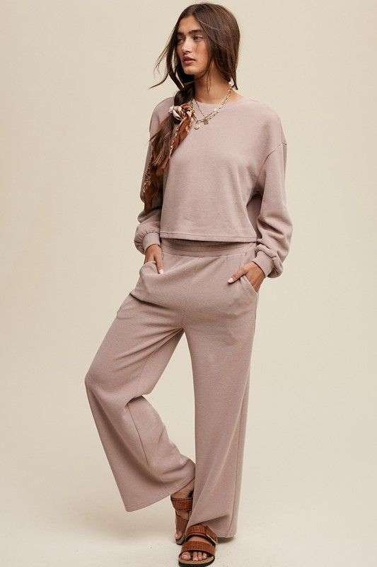 https://shopcuratedcloset.com/wp-content/uploads/2023/12/5.jpg