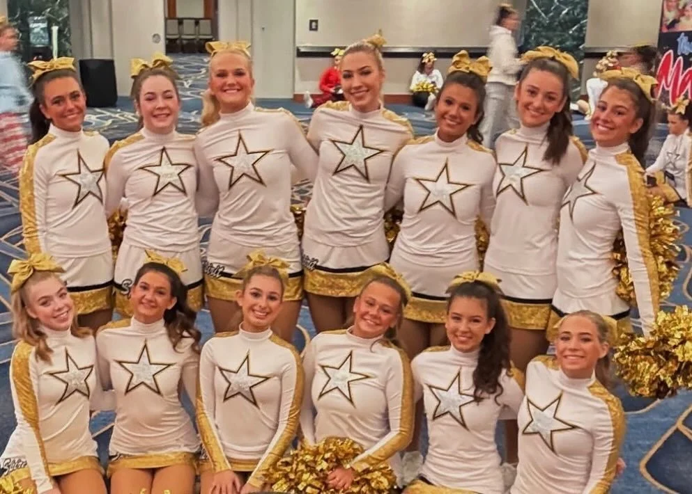 Macy&rsquo;s Thanksgiving Day parade with @ja_accents and @javarsitycheer ⭐️ #JASeniors2025