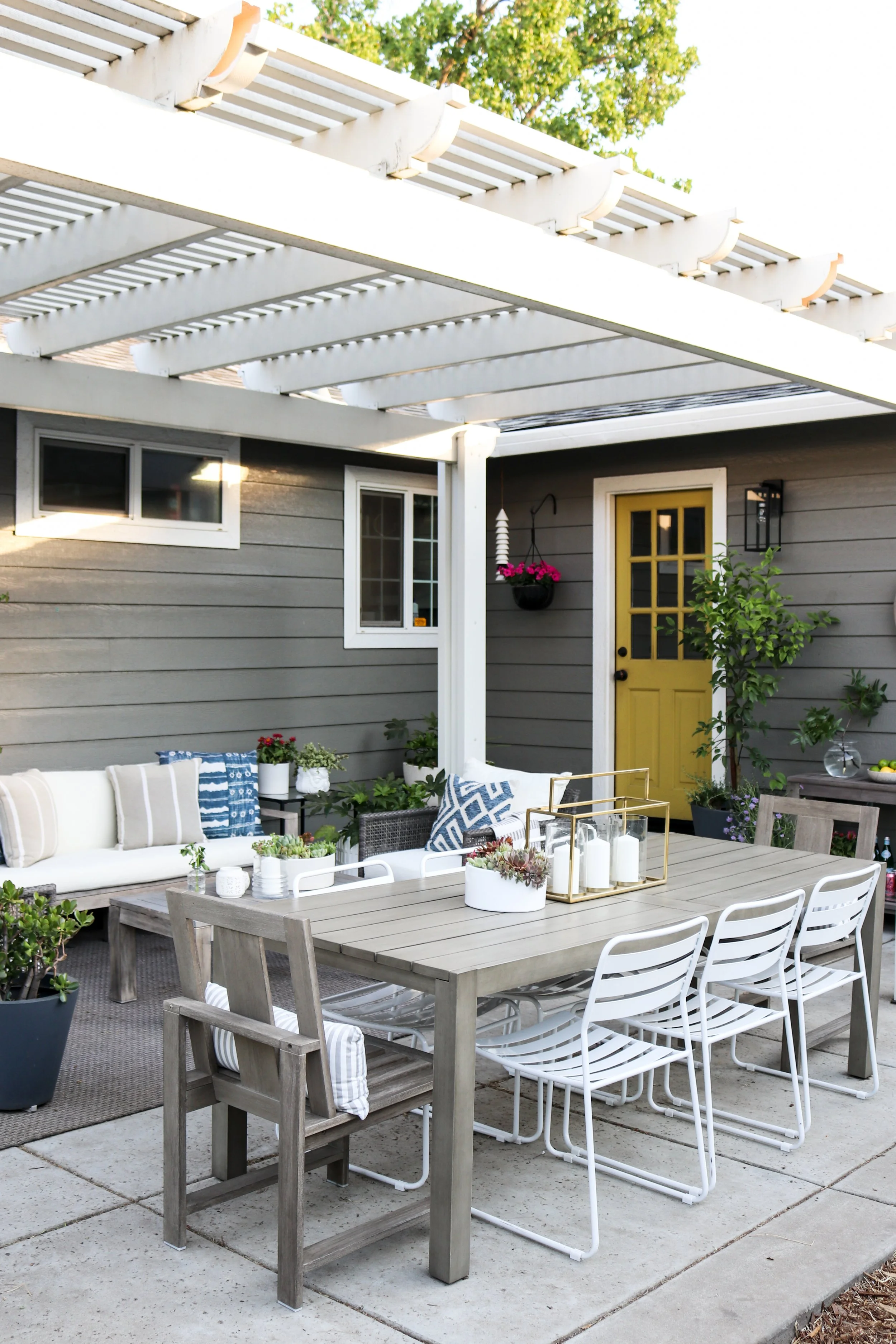 3_KatrinaBlairSullivan_KatrinaBlairSullivan_OutdoorDining.jpg