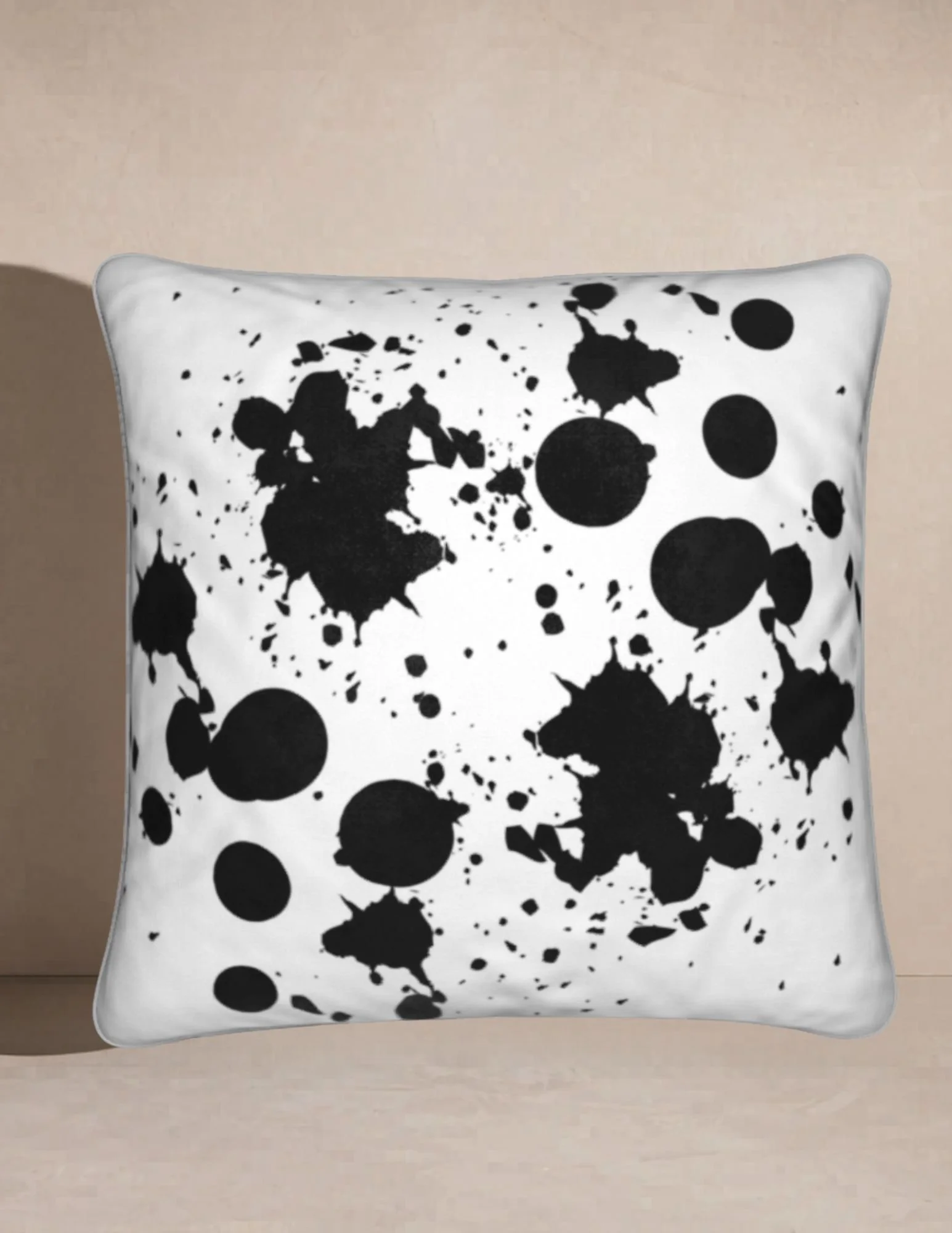 ryt pillow_ivory_lifestyle.jpg