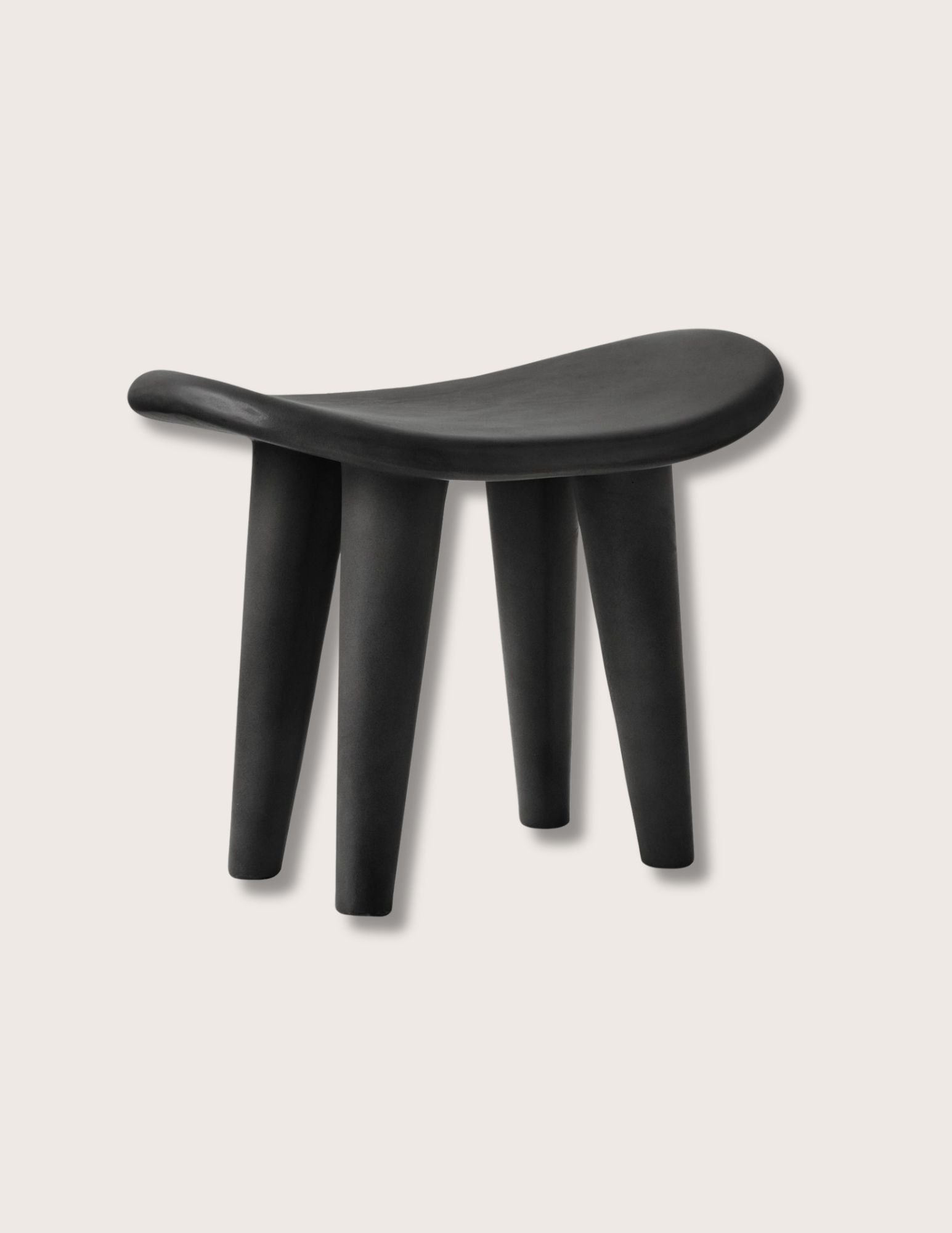 senufo garden stool 2.jpg