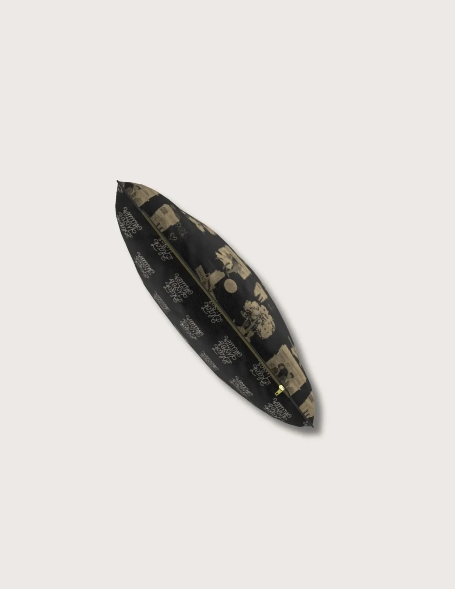 Black+Lives+Matter+Chinoiserie_ebony_zipper.jpg