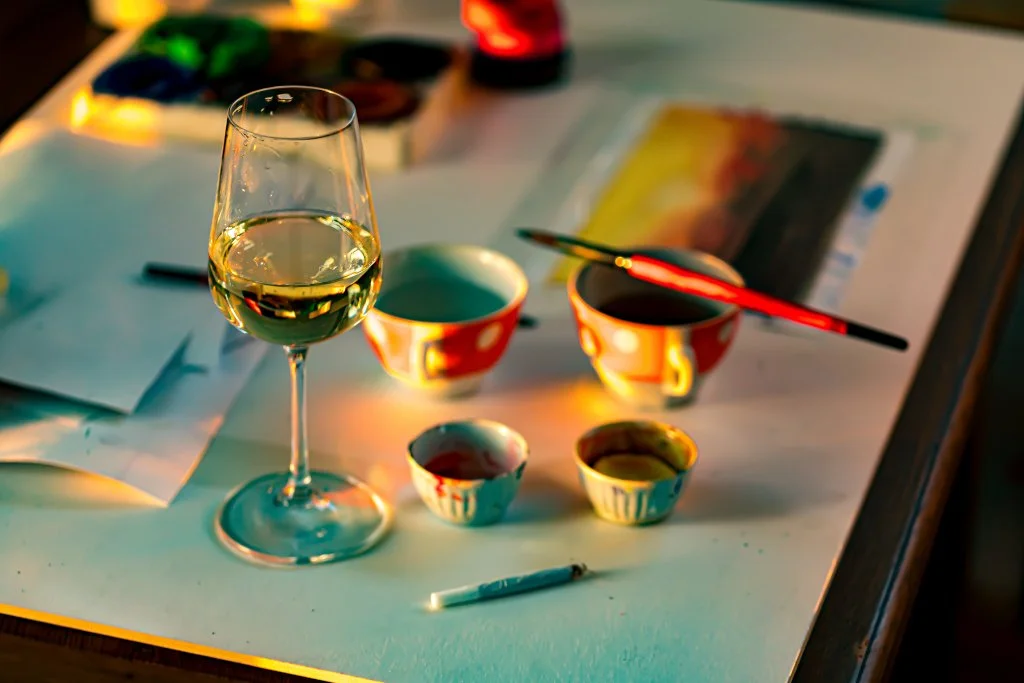 Paint & Sip - Holiday Edition