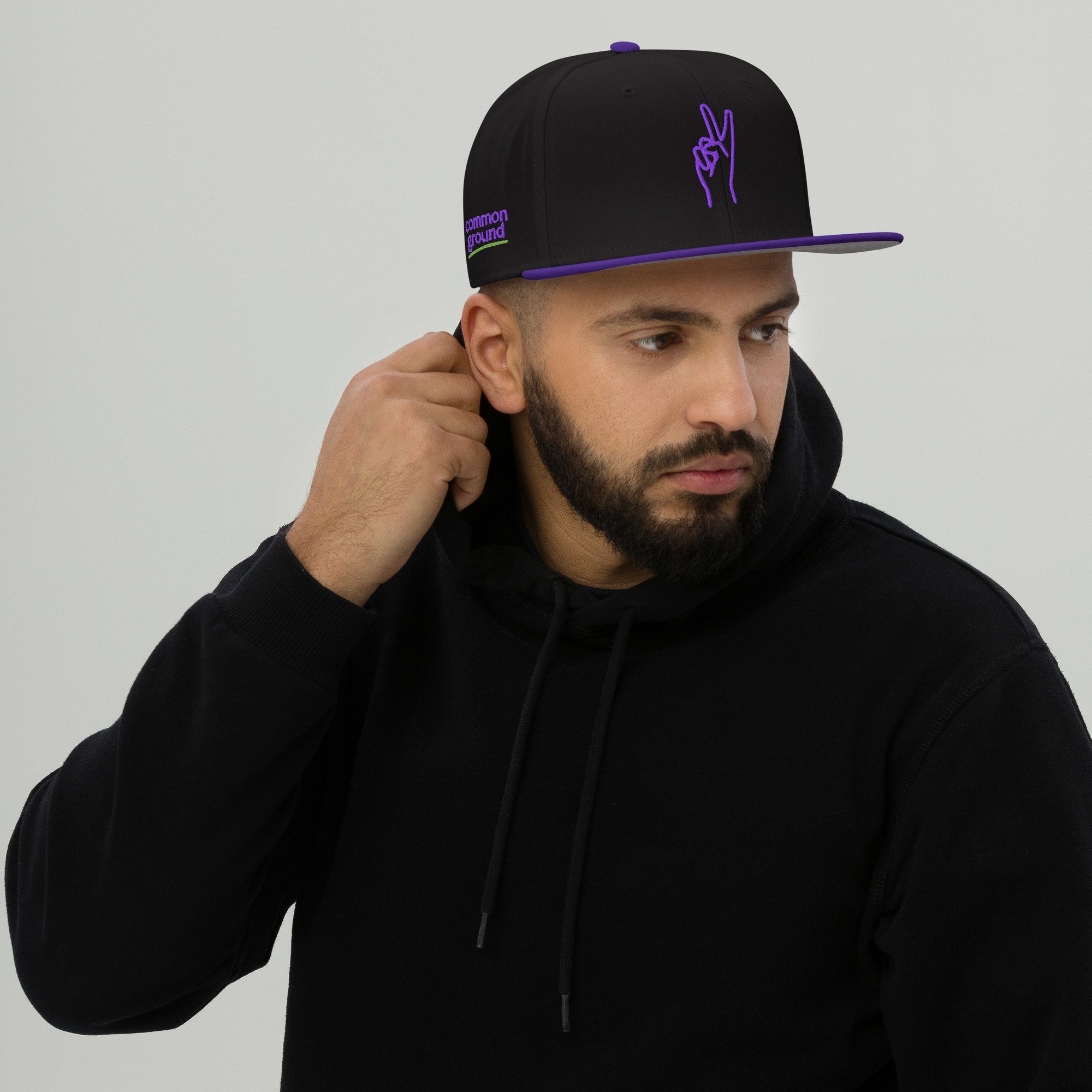 snapback-purple-black-black-front-69fb0982c9539.jpg