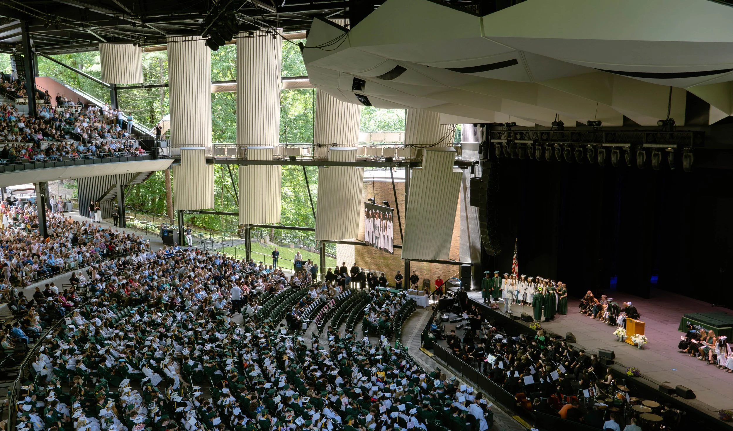 06_26_2026_shen_graduation-5.jpg
