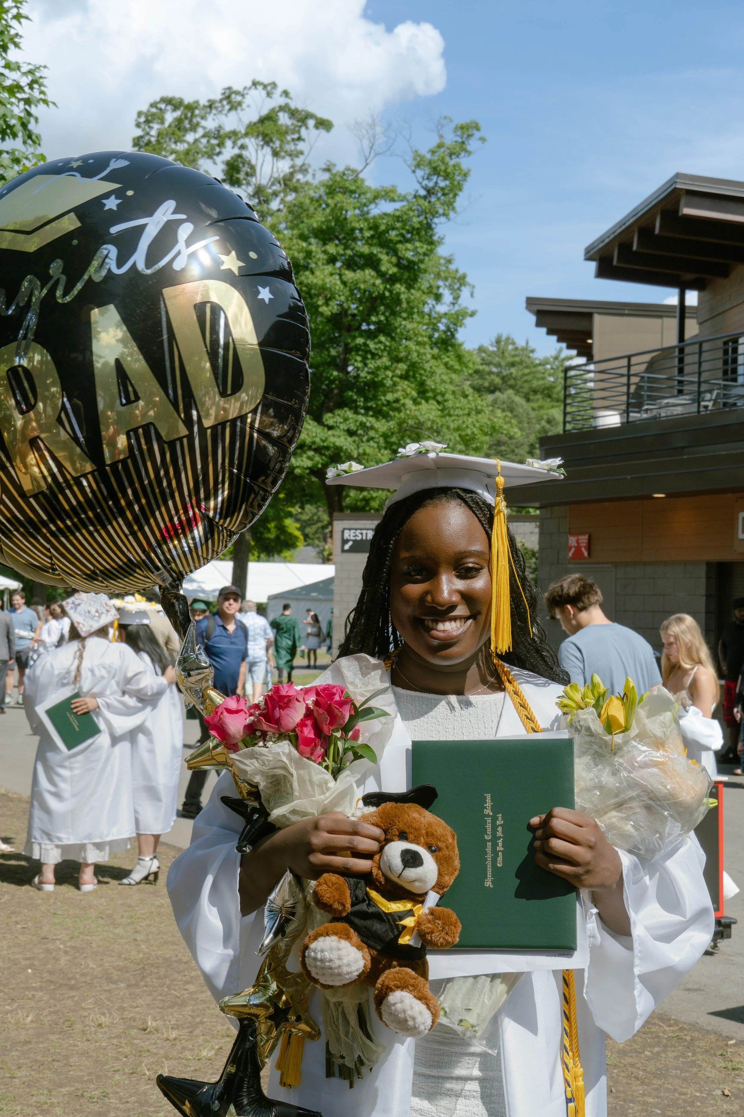 06_26_2026_shen_graduation-47.jpg