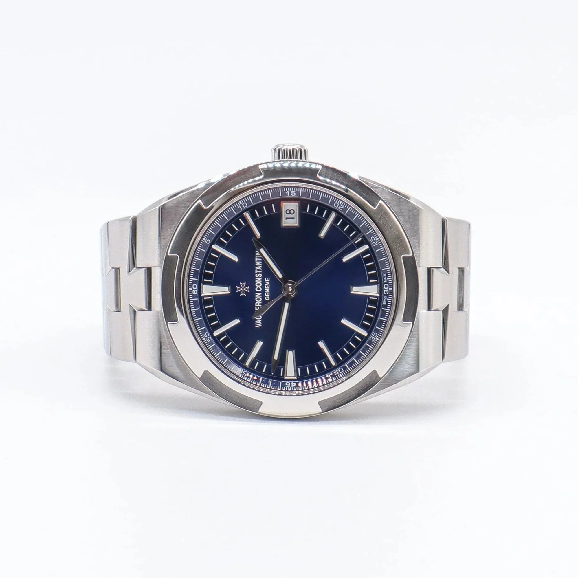 Vacheron Constantin Overseas | Blue dial | Year 2019