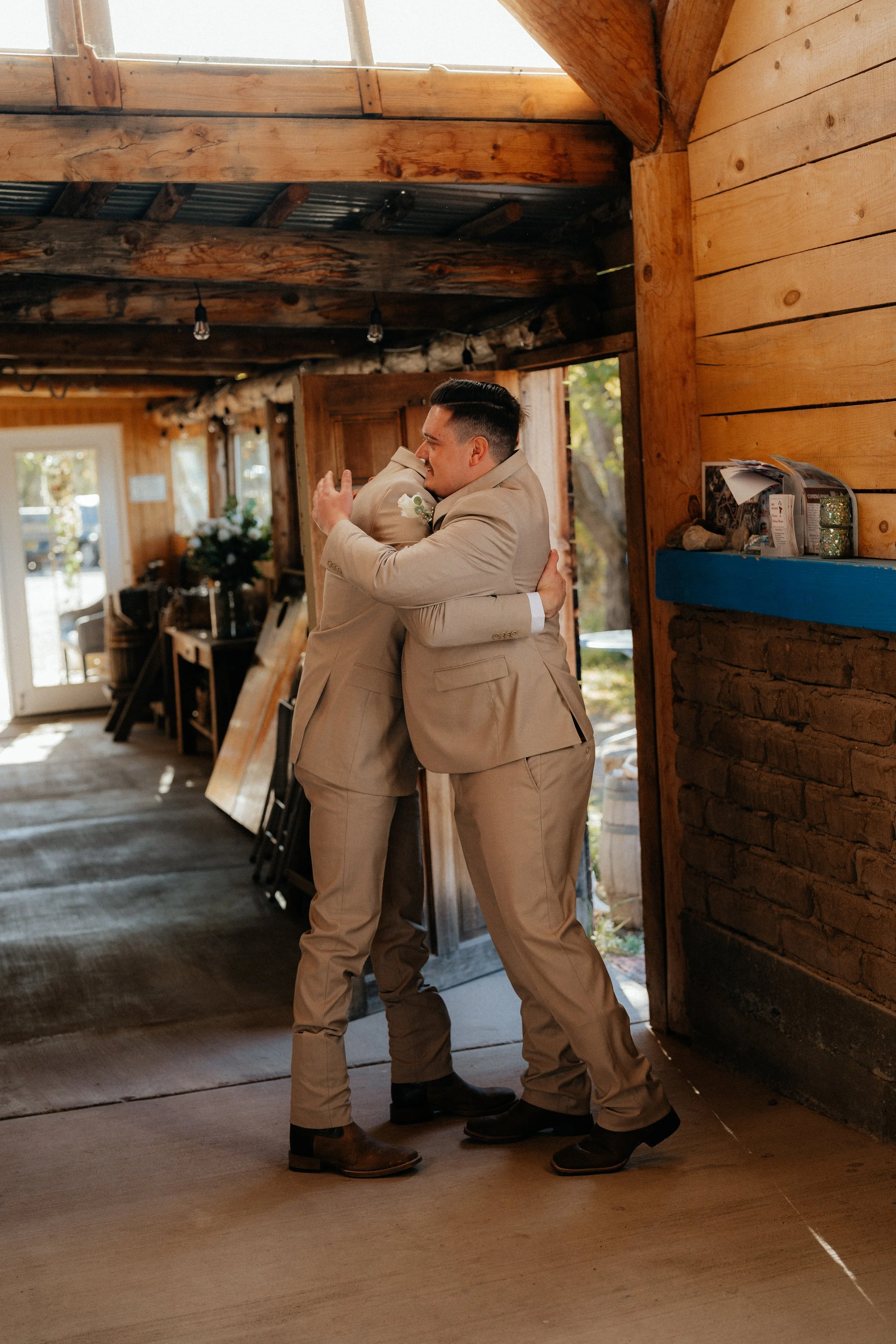 Ale + Caleb Wedding_-7.jpg