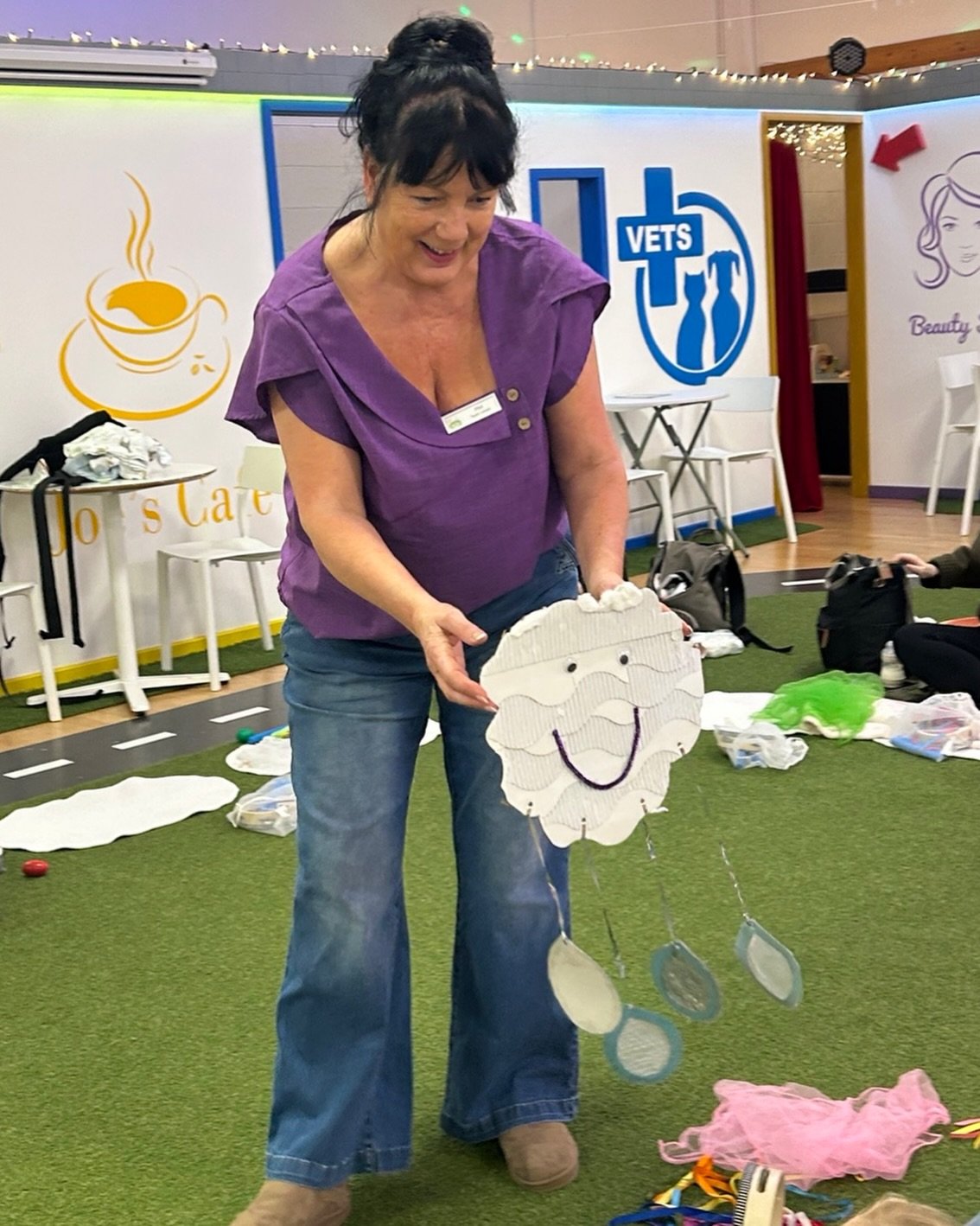 Bringing the sunshine and laughter come rain ☔️ or shine! ☀️

#roleplaylane #roleplayvillage #toddler #baby #imaginativeplay